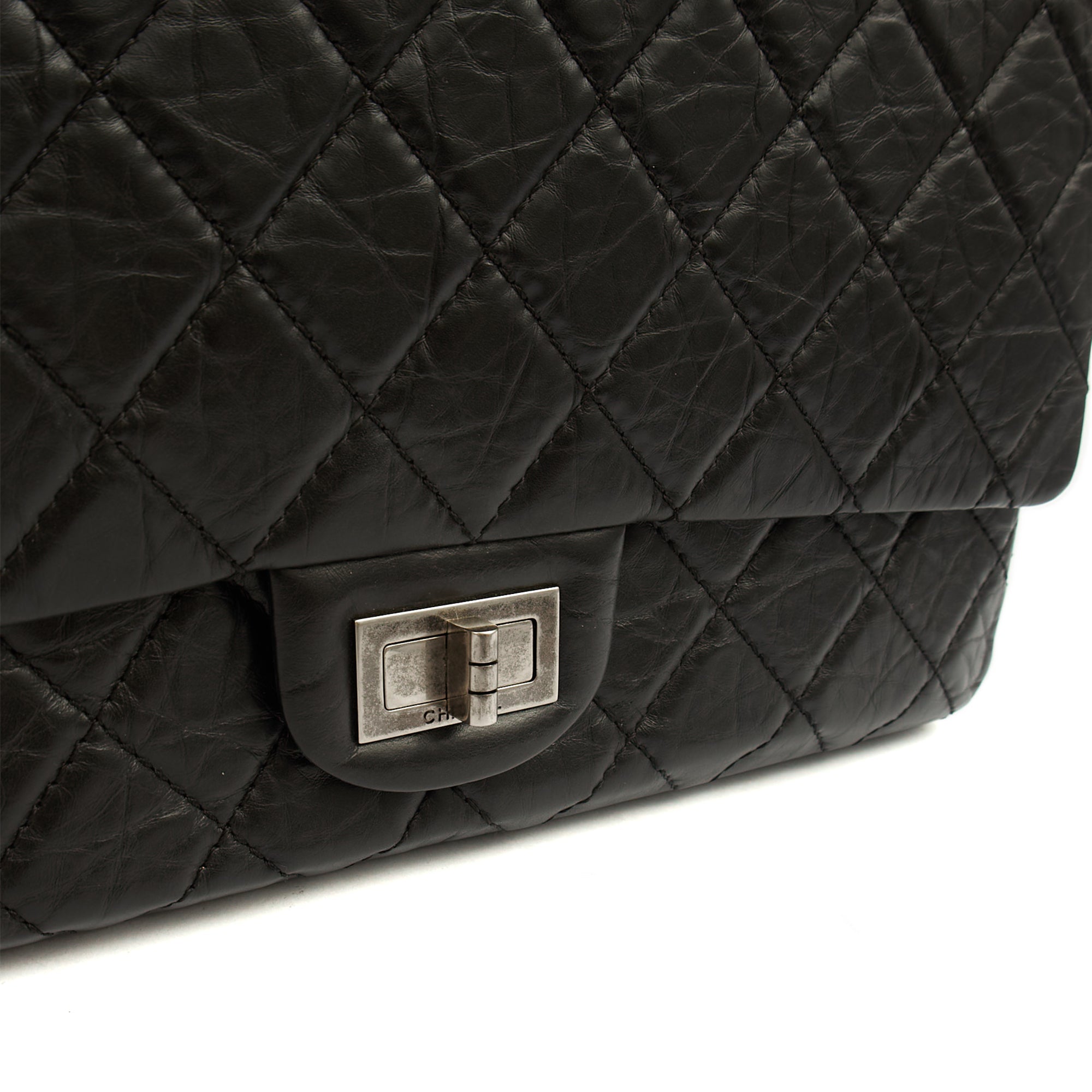 Chanel Shoulder Bag 2.55 Reissue - Maxi in Black, Crinkled Calfskin Leather