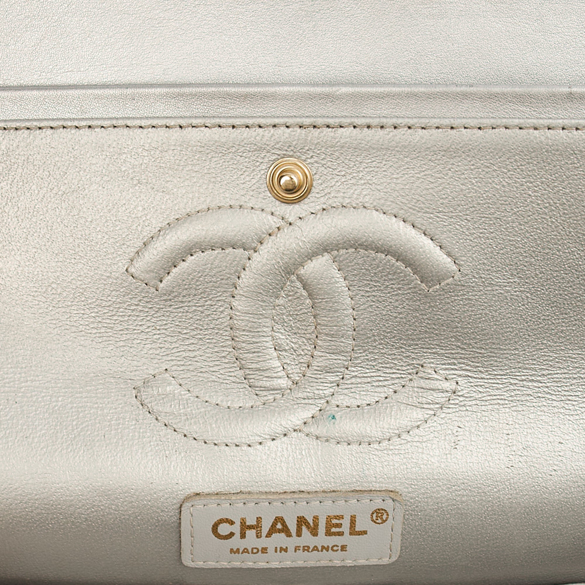 Chanel Shoulder Bag Classic Double Flap - Medium in Print, Fabric