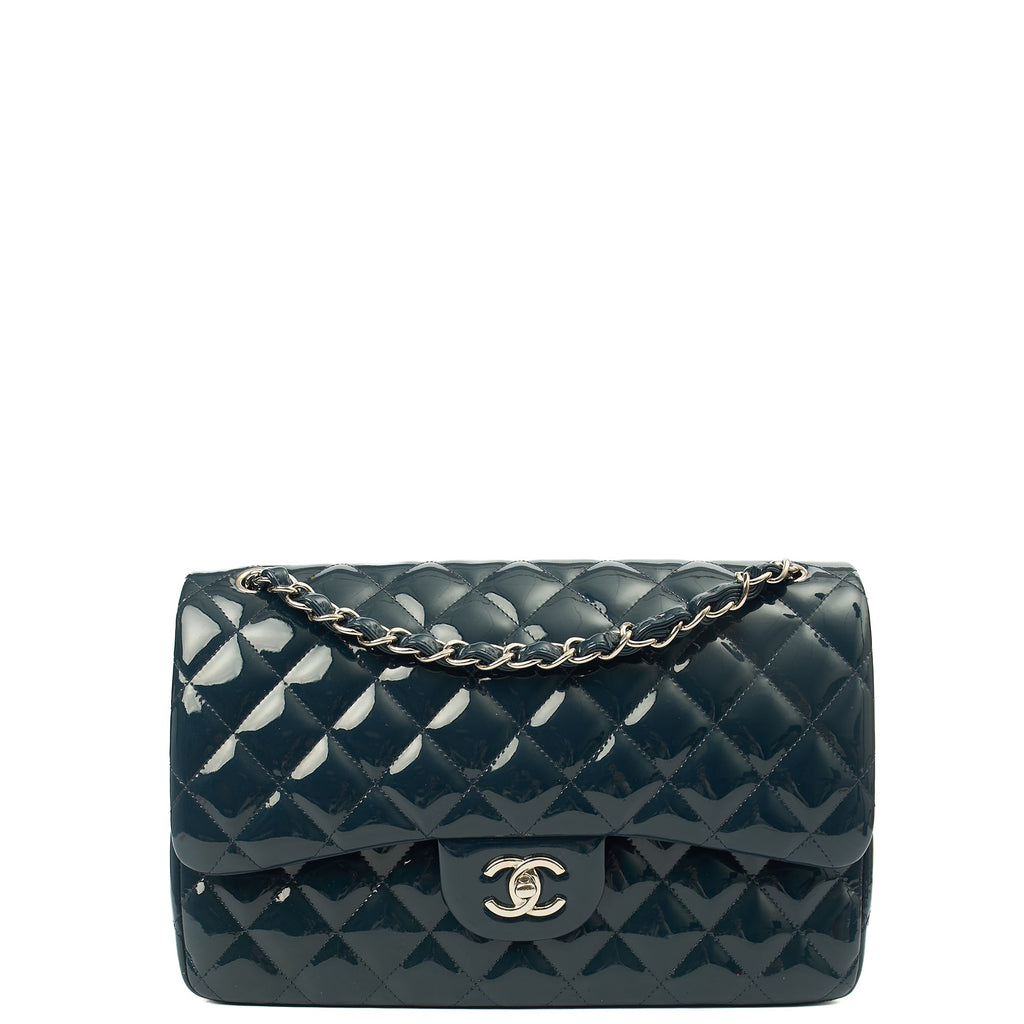 Chanel Shoulder Bag Classic Double Flap - Large in Blue, Patent Leather