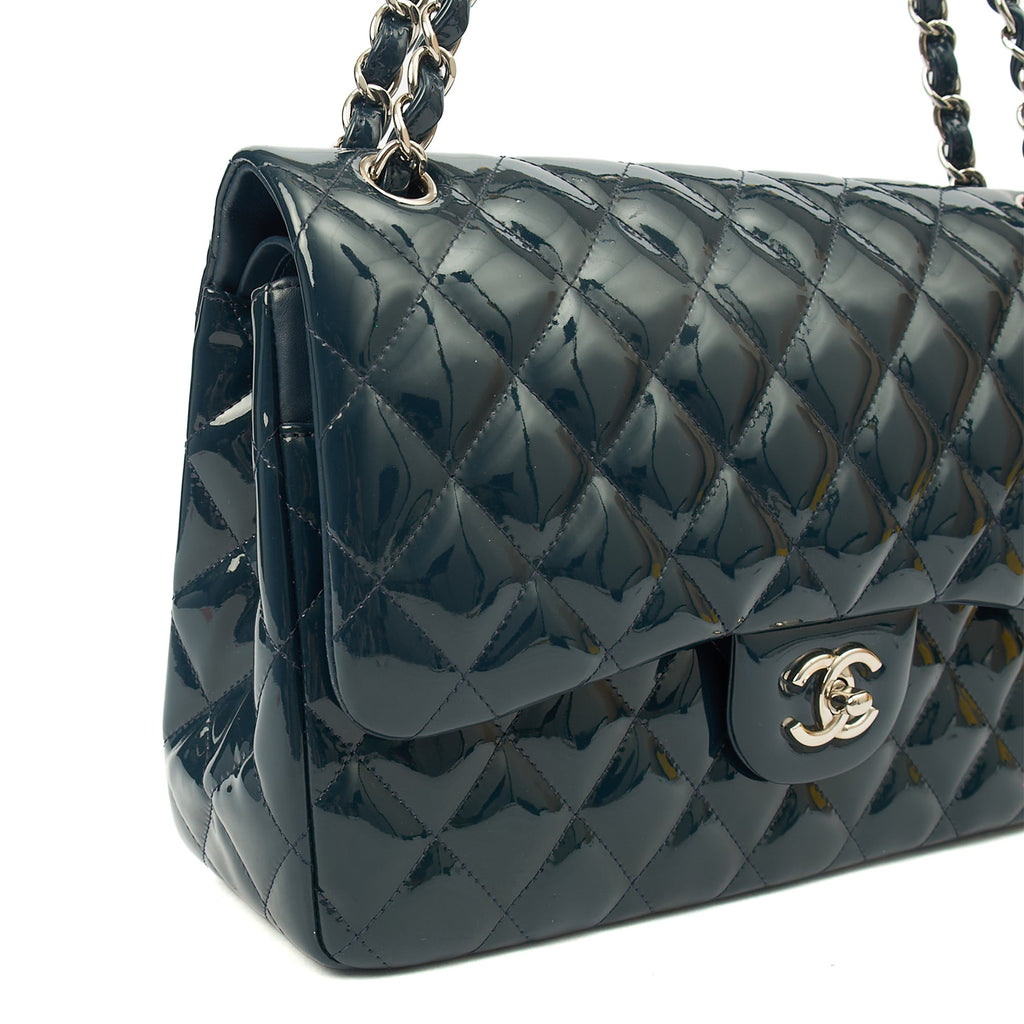 Chanel Shoulder Bag Classic Double Flap - Large in Blue, Patent Leather