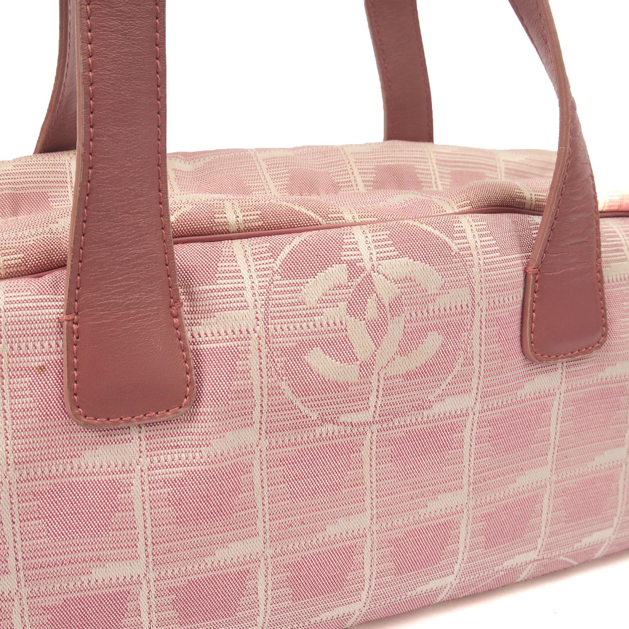 Chanel Tote Ligne Cambon Bowler in Pink, Canvas