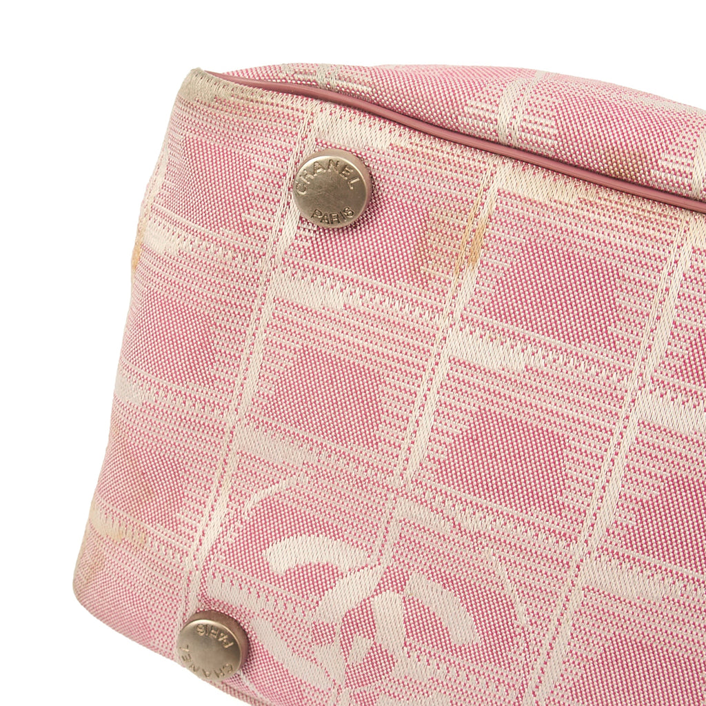 Chanel Tote Ligne Cambon Bowler in Pink, Canvas