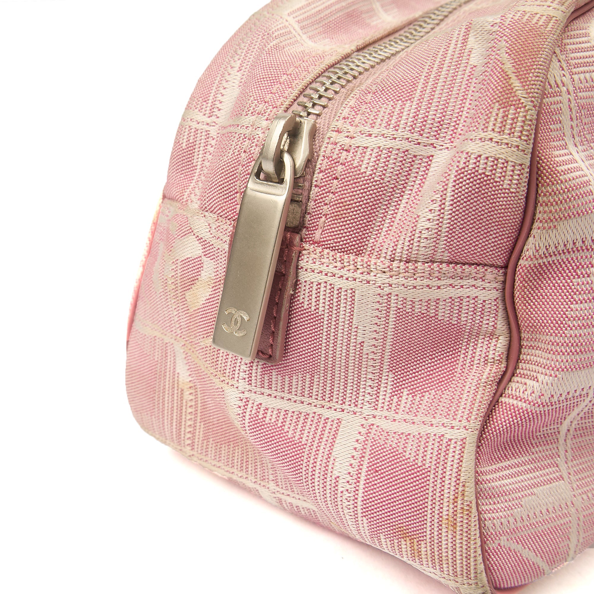 Chanel Tote Ligne Cambon Bowler in Pink, Canvas