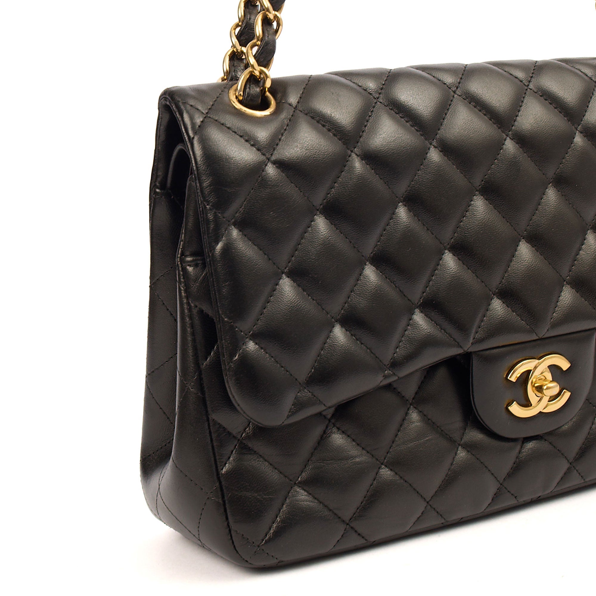 Chanel Shoulder Bag Classic Double Flap - Large in Black, Lambskin Leather