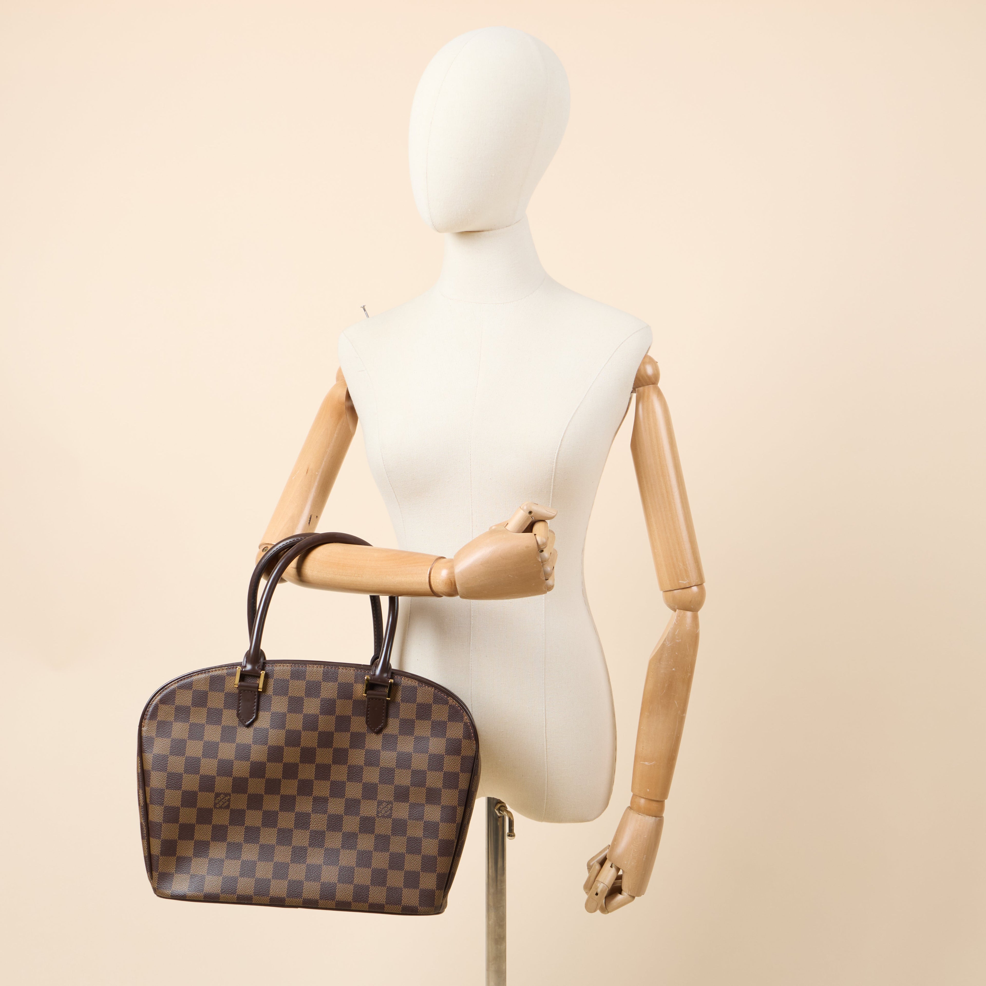Louis Vuitton Top Handle Saria in Damier Ebene, Canvas