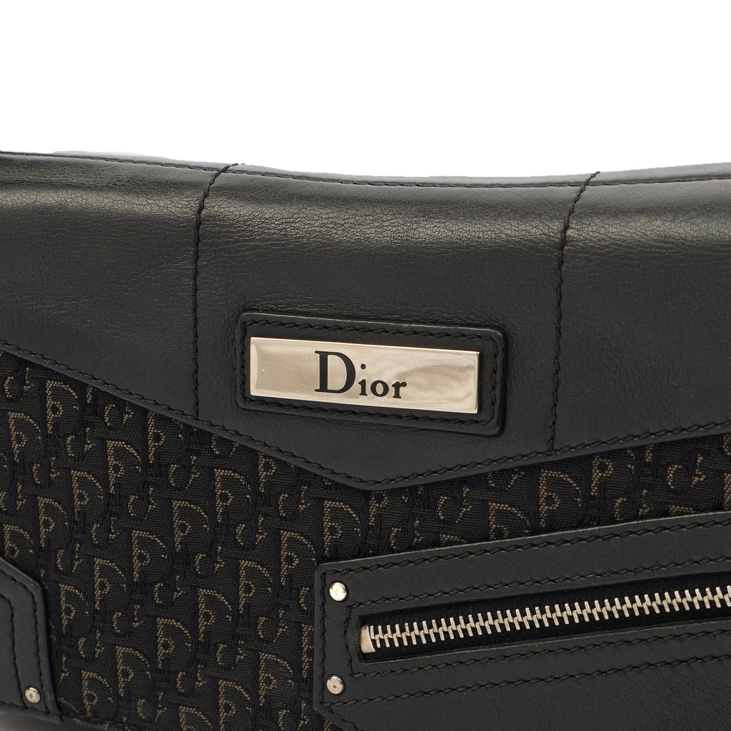 Christian Dior Shoulder Bag Street Chic Hobo - Mini in Black, Leather