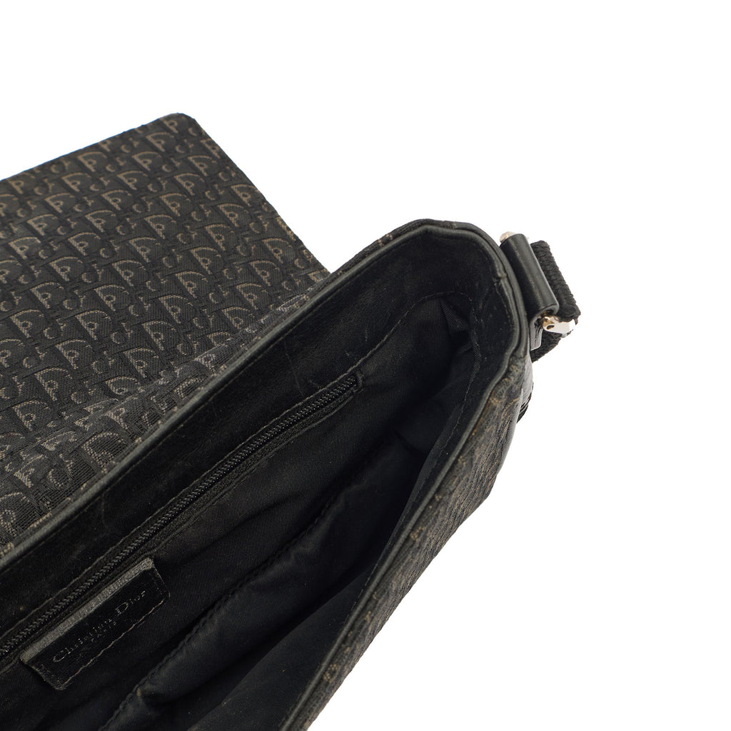 Christian Dior Shoulder Bag Street Chic Hobo - Mini in Black, Leather