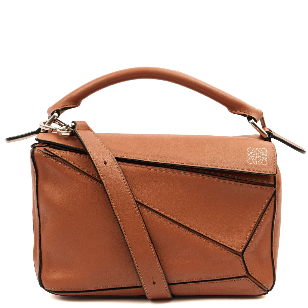 Loewe Cross Body Puzzle - Medium in Brown, Leather