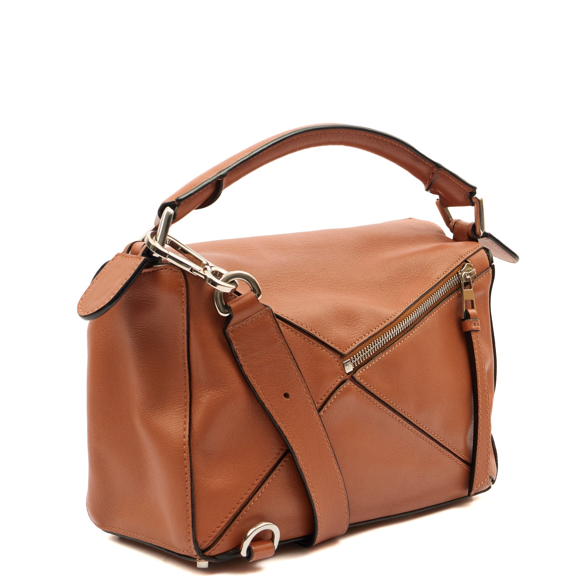 Loewe Cross Body Puzzle - Medium in Brown, Leather