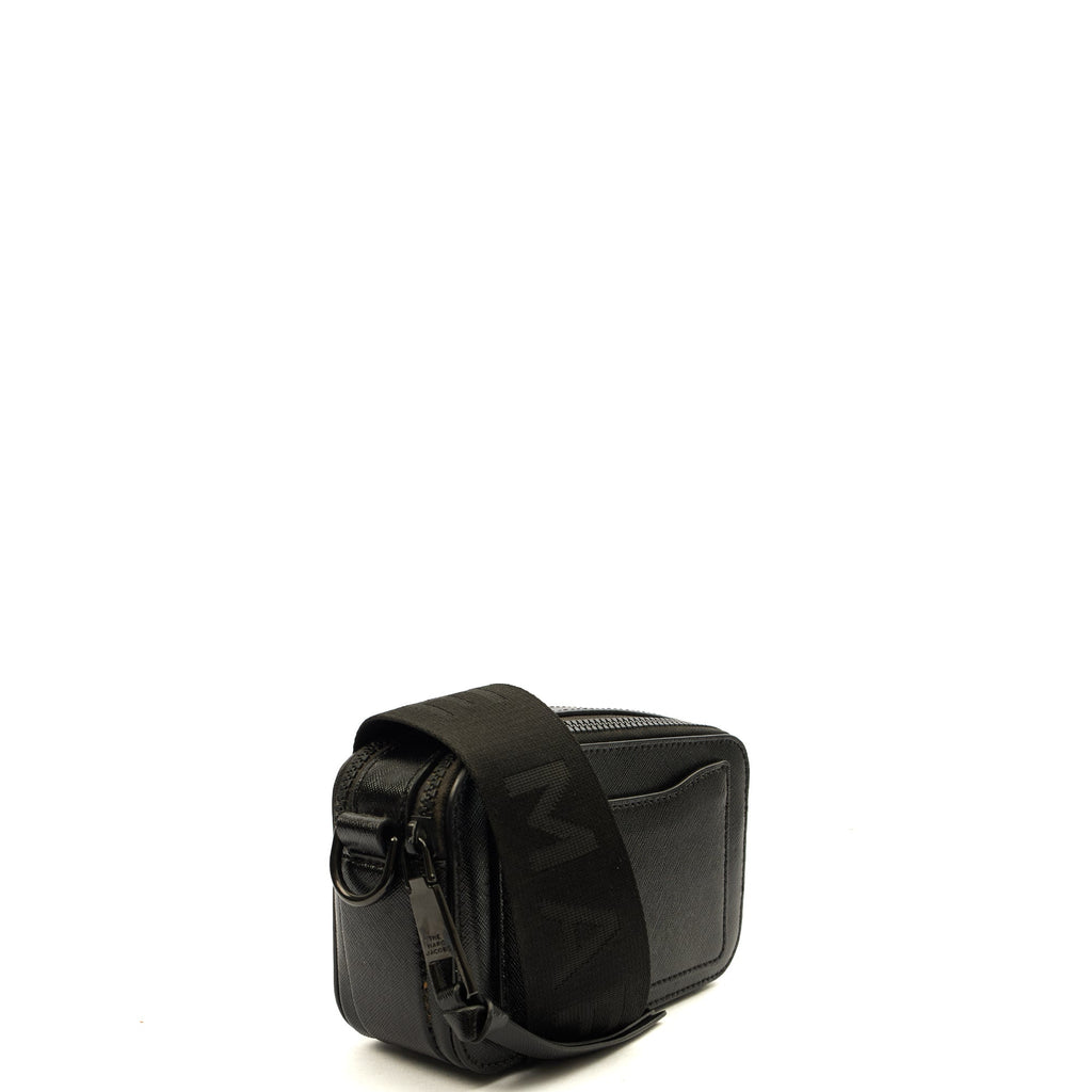 Marc Jacobs Cross Body Snapshot in Black, Leather