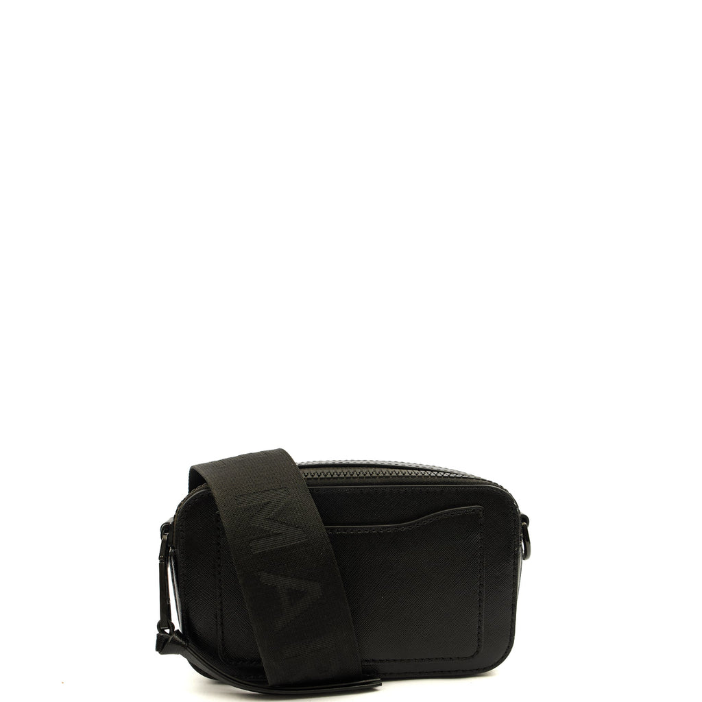 Marc Jacobs Cross Body Snapshot in Black, Leather