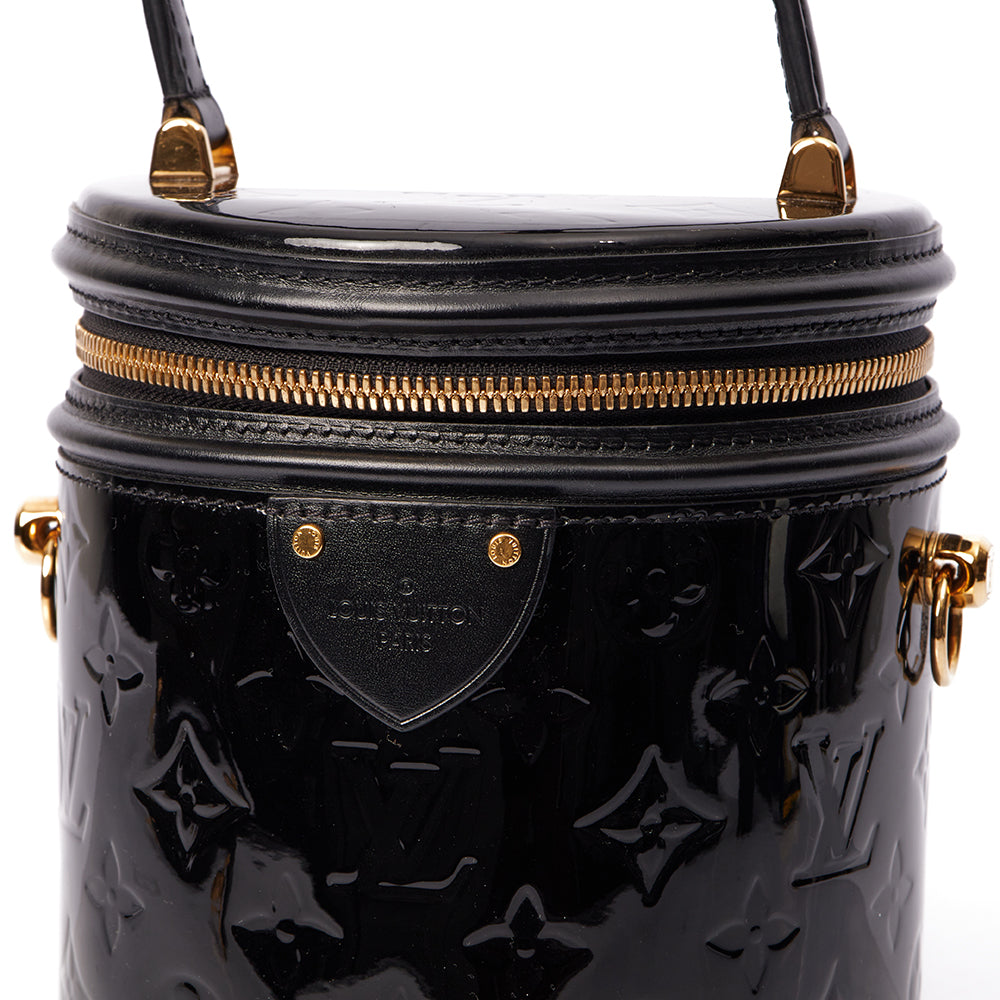 Louis Vuitton Cross Body Cannes in Black, Vernis