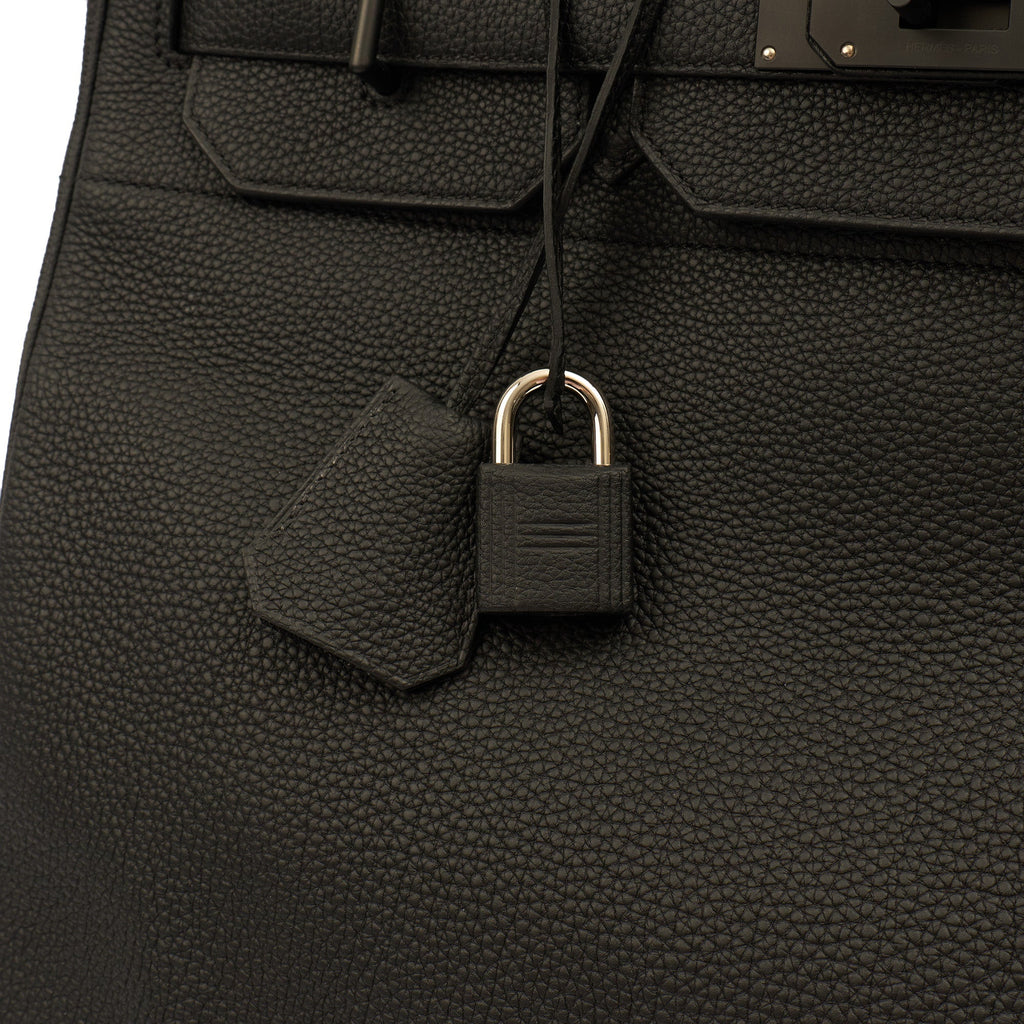 Hermes HAC 40 (Haut à Courroies) in Black, Togo Leather with So Black Hardware