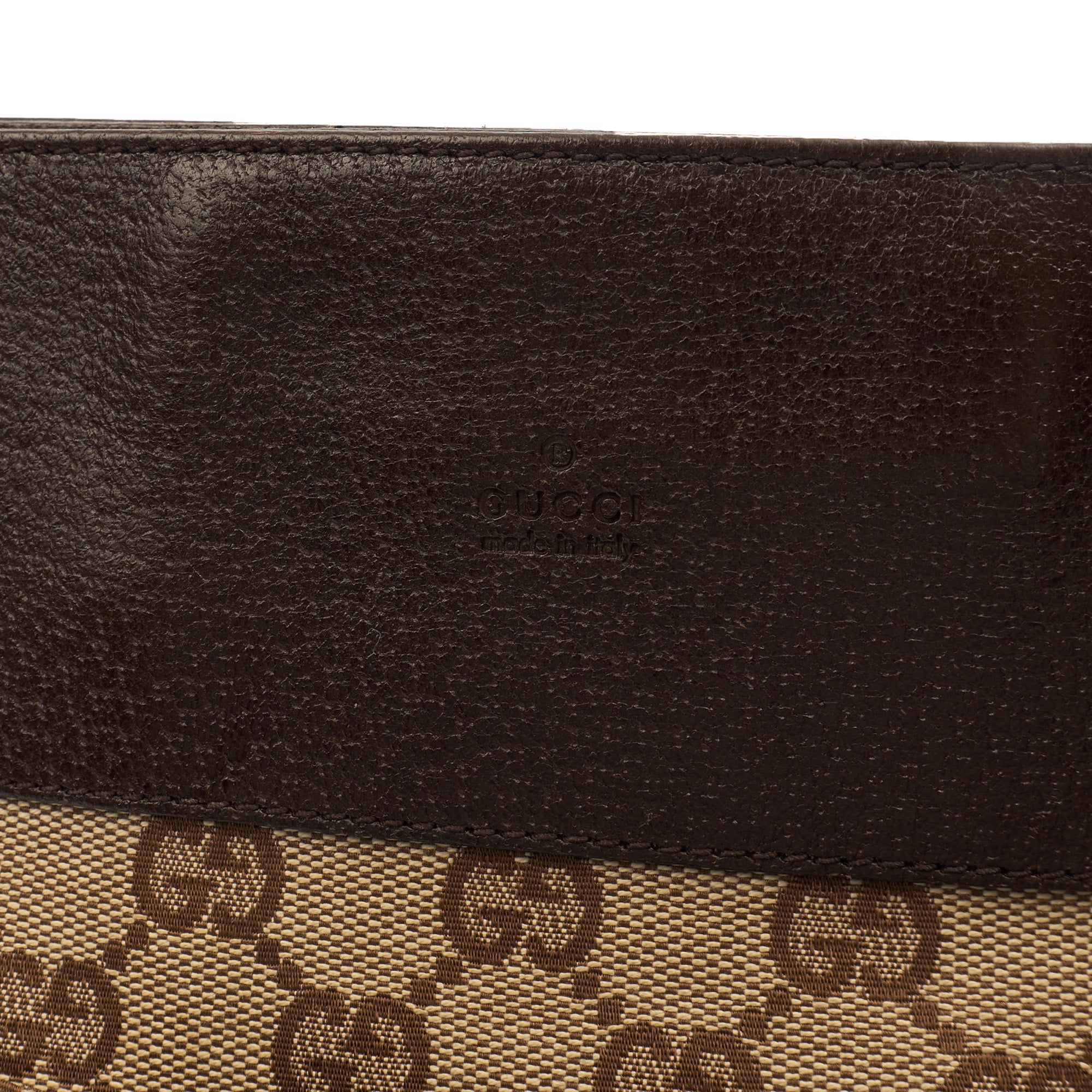 Gucci Cross Body GG Messenger  - Small in GG Supreme, GG Canvas