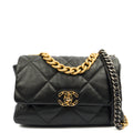 Chanel Shoulder Bag Chanel 19 in Black, Calfskin Leather