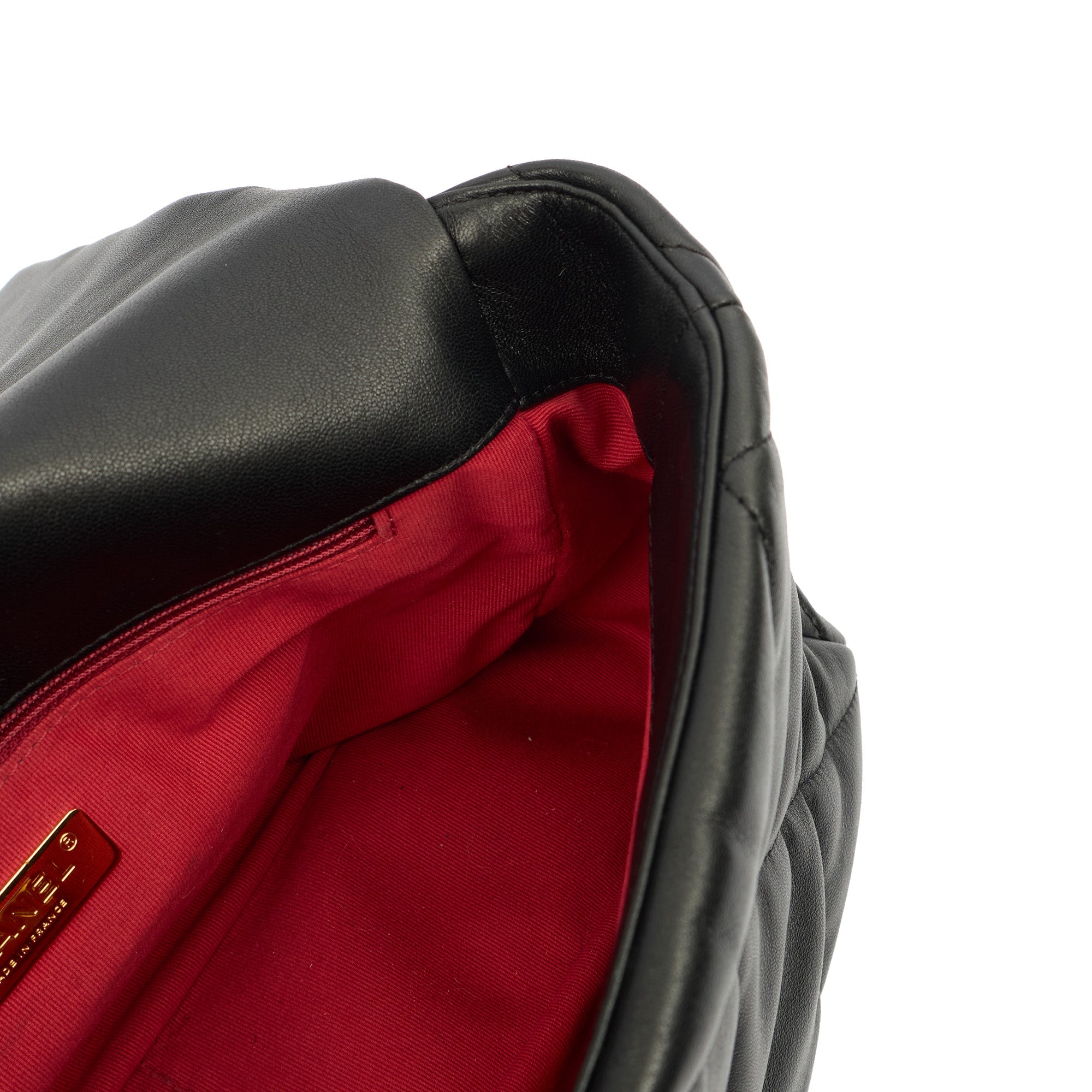 Chanel Shoulder Bag Chanel 19 in Black, Calfskin Leather