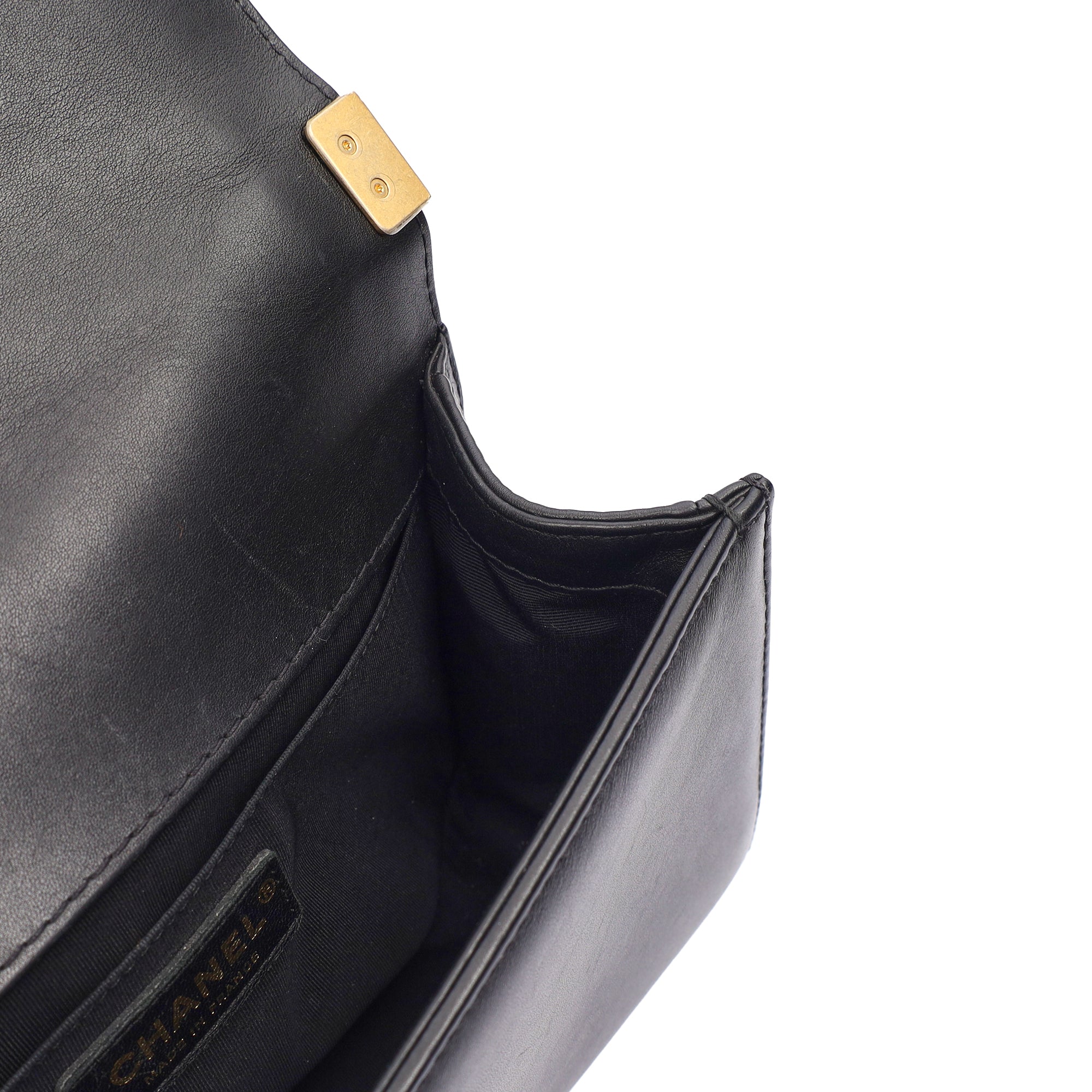 Chanel Shoulder Bag Boy Top Handle - Medium in Black, Calfskin Leather