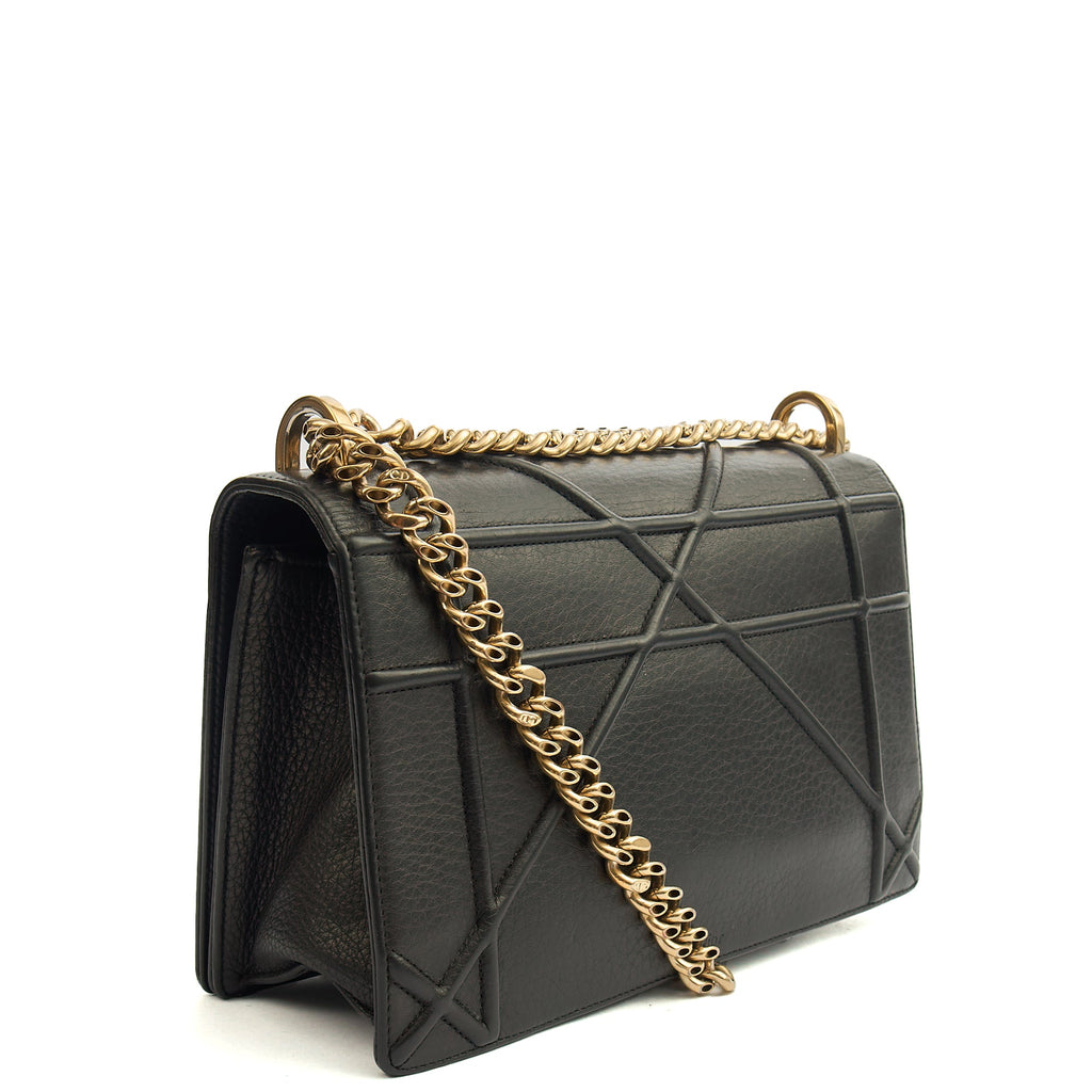 Christian Dior Shoulder Bag Diorama - Medium in Black, Calfskin