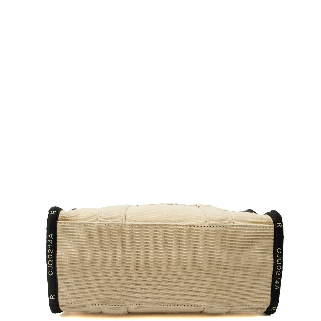 Marc Jacobs Tote The Tote Bag in Neutral, Fabric