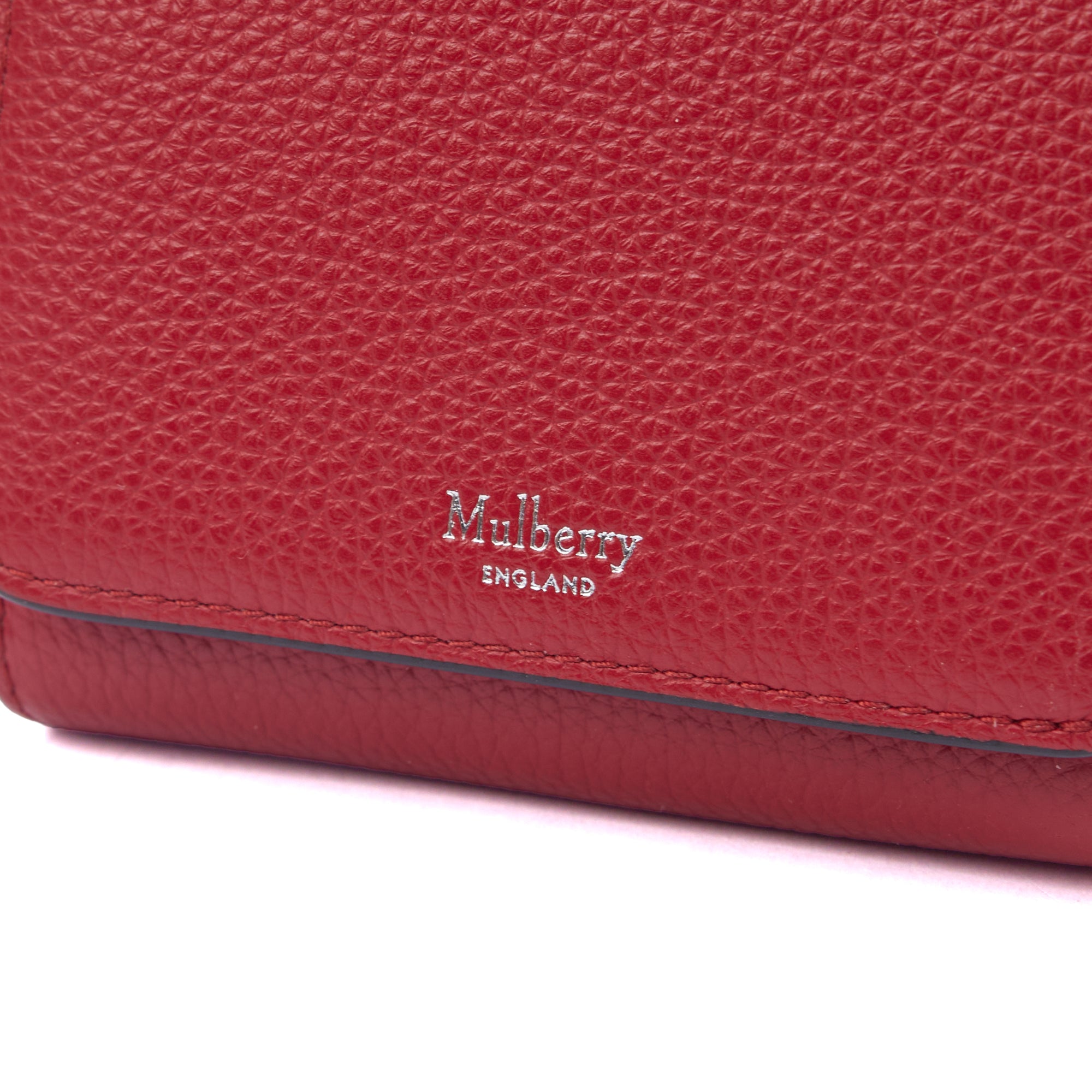 Mulberry Wallet Wallet in Scarlett, Calfskin Leather