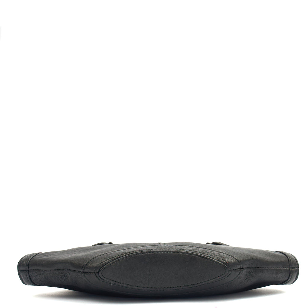 Alexander McQueen Clutch De Manta Clutch in Black, Leather