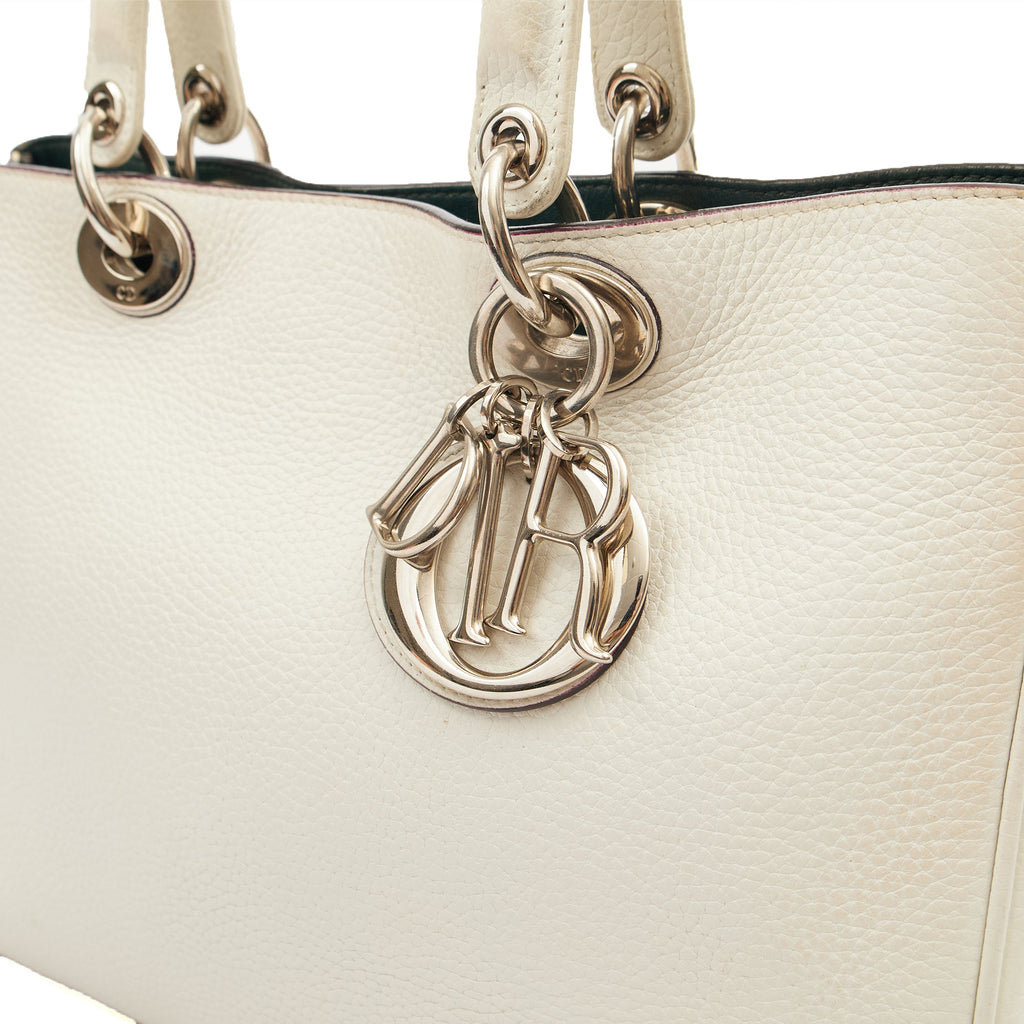 Christian Dior Tote Diorissimo - Small in White, Calfskin