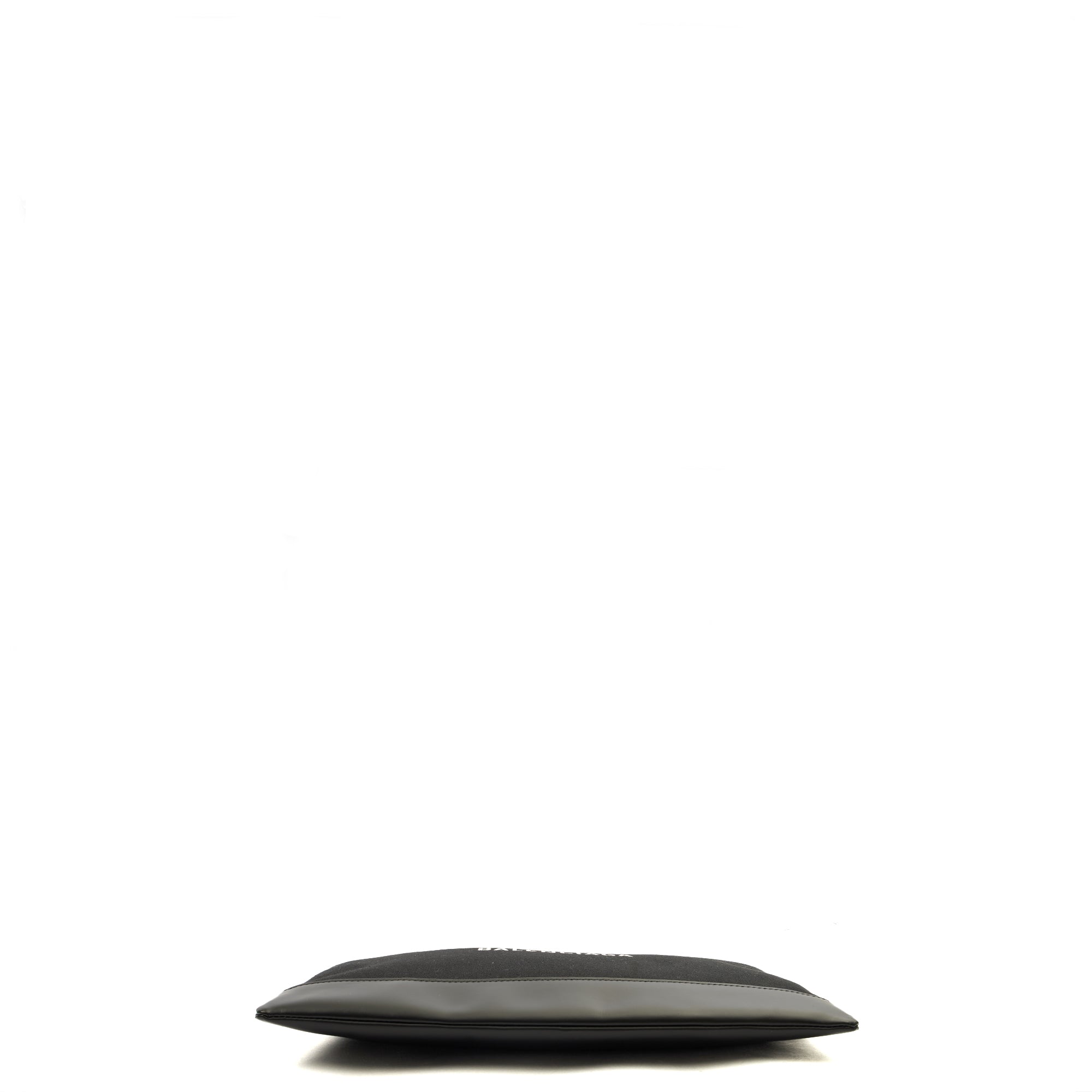 Balenciaga Other Clutch in Black, Leather