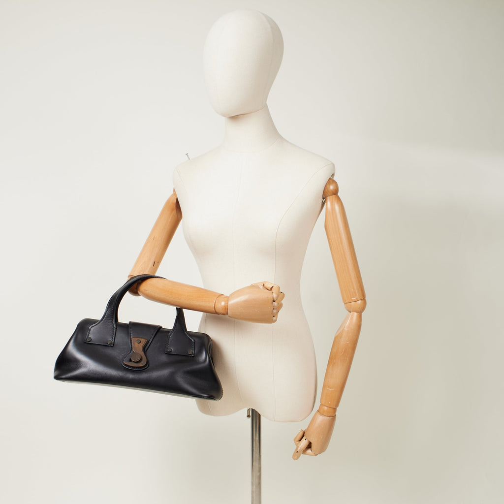 Gucci Top Handle Vintage Shoulder Bag in Black, Leather