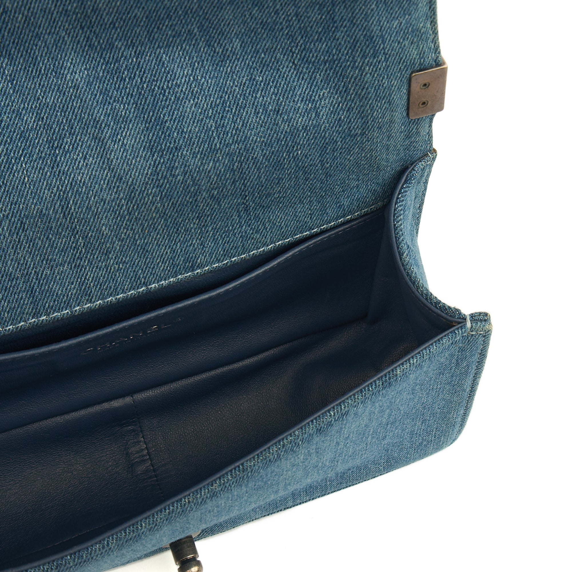 Chanel Shoulder Bag Boy - Medium in Blue, Fabric