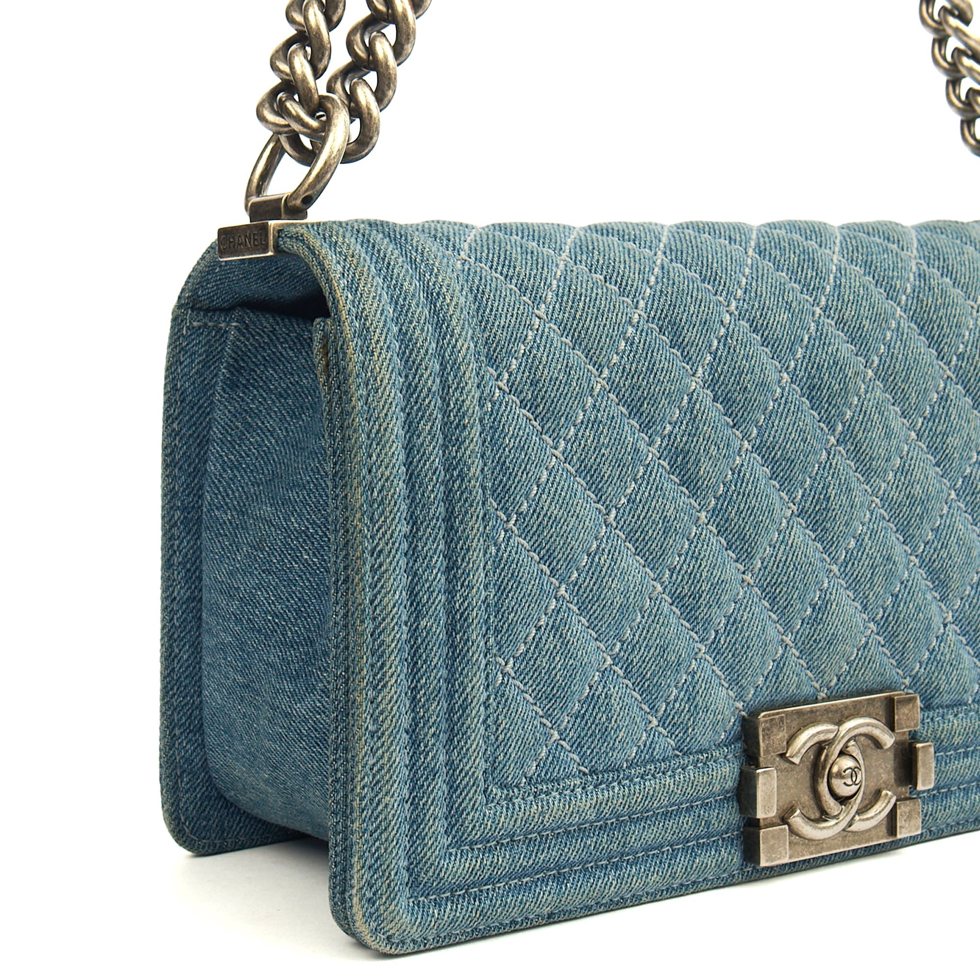 Chanel Shoulder Bag Boy - Medium in Blue, Fabric