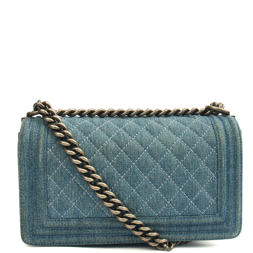 Chanel Shoulder Bag Boy - Medium in Blue, Fabric