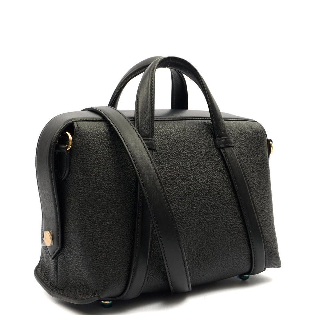 Fendi Tote By The Way - Medium in Black, Leather