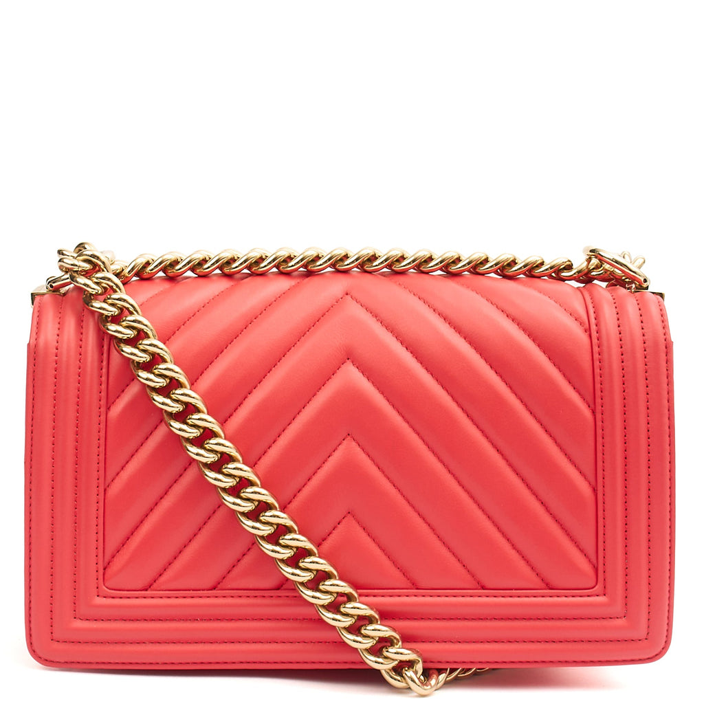 Chanel Shoulder Bag Boy - Medium in Pink, Calfskin Leather