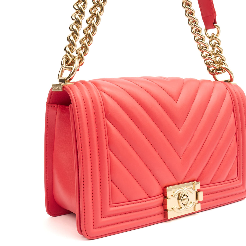 Chanel Shoulder Bag Boy - Medium in Pink, Calfskin Leather