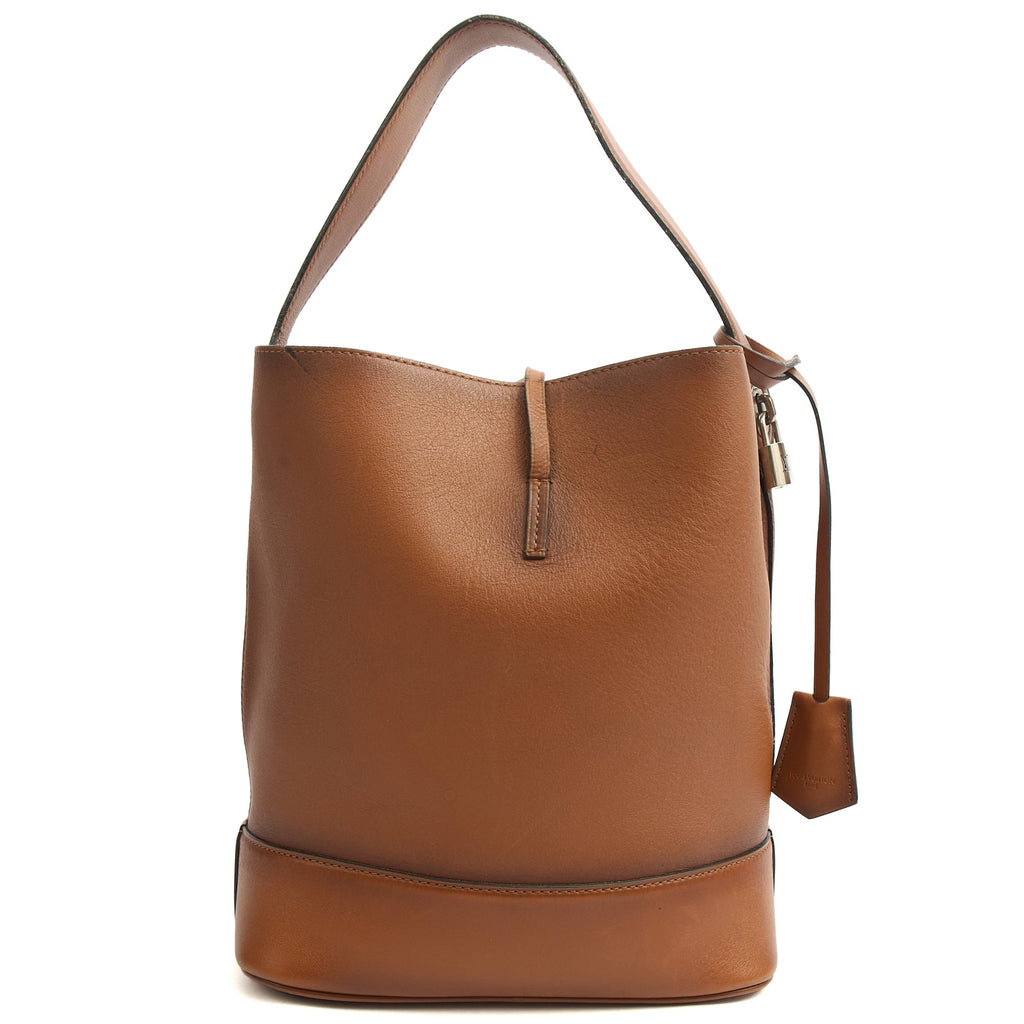 Louis Vuitton Tote Idole in Brown, Calfskin Leather