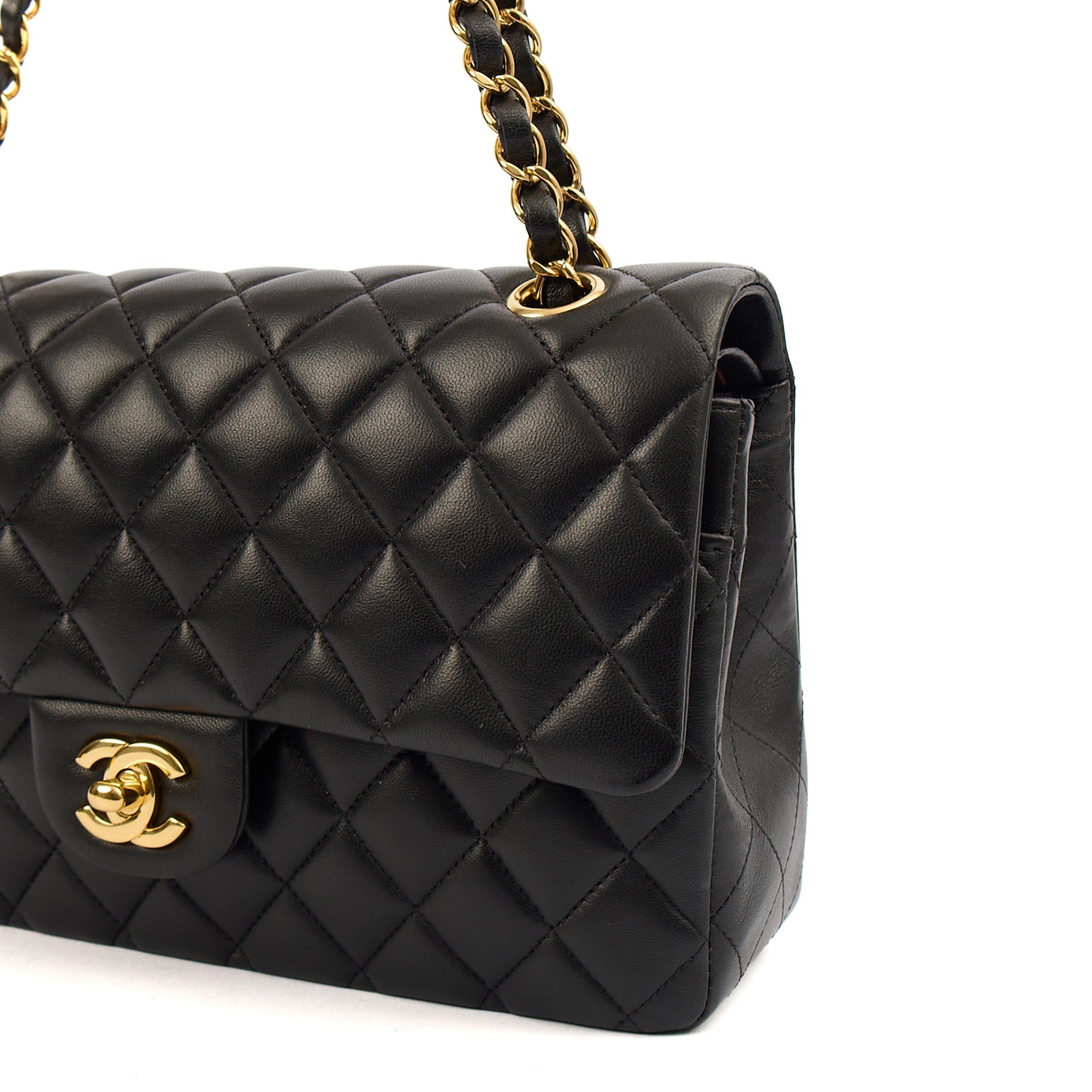 Chanel Classic Double Flap - Medium in Black, Lambskin Leather