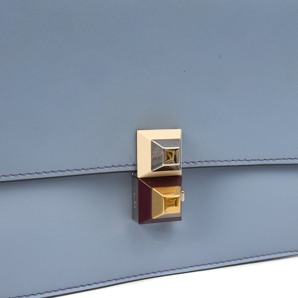 Fendi Shoulder Bag Kan I - Small in Blue, Leather
