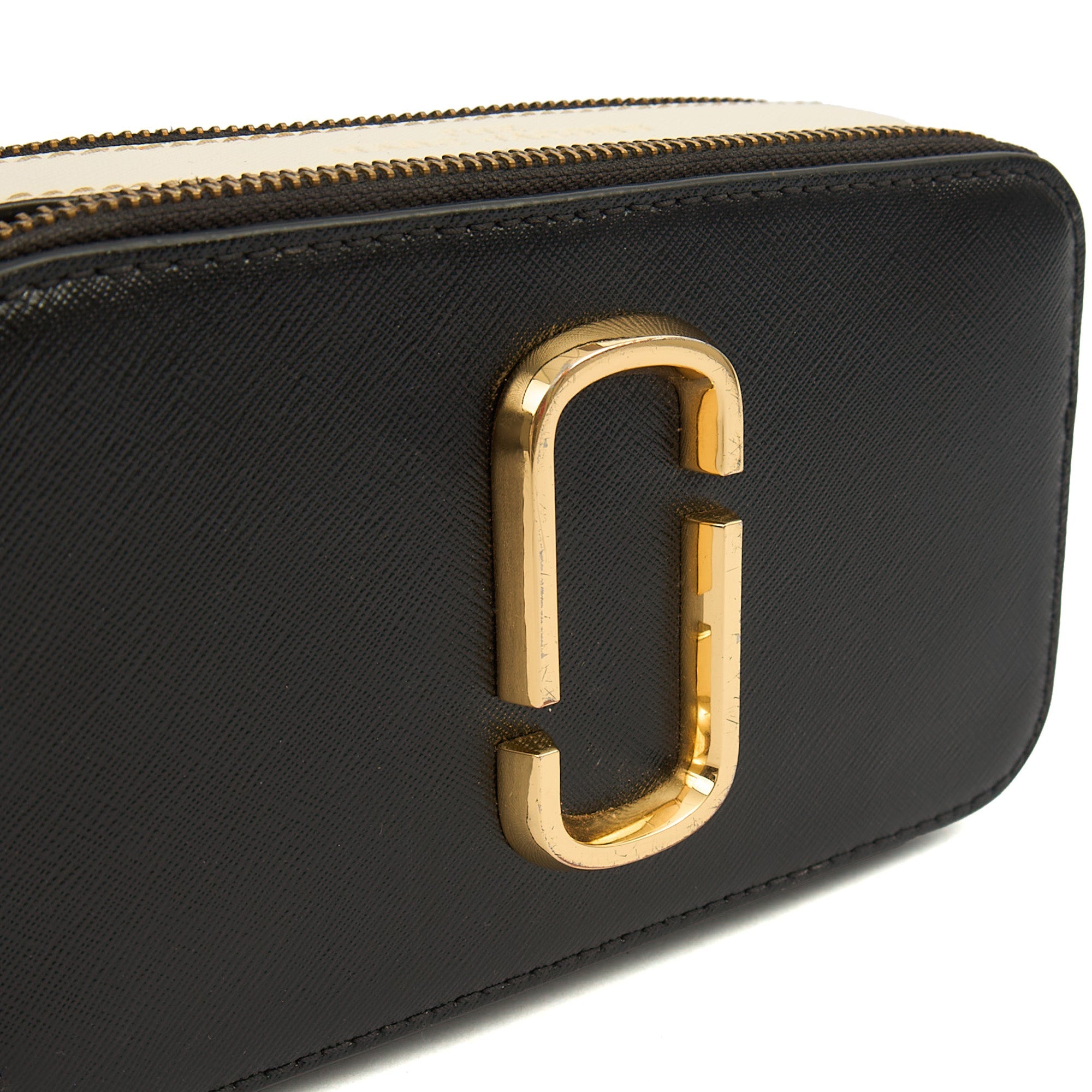 Marc Jacobs Cross Body Snapshot in Black, Leather
