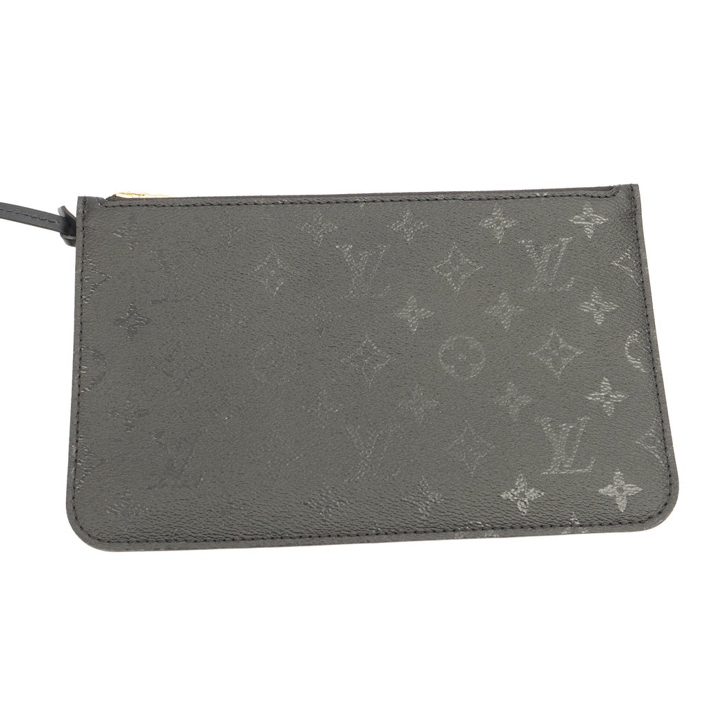 Louis Vuitton Tote Neverfull MM in Black, Leather