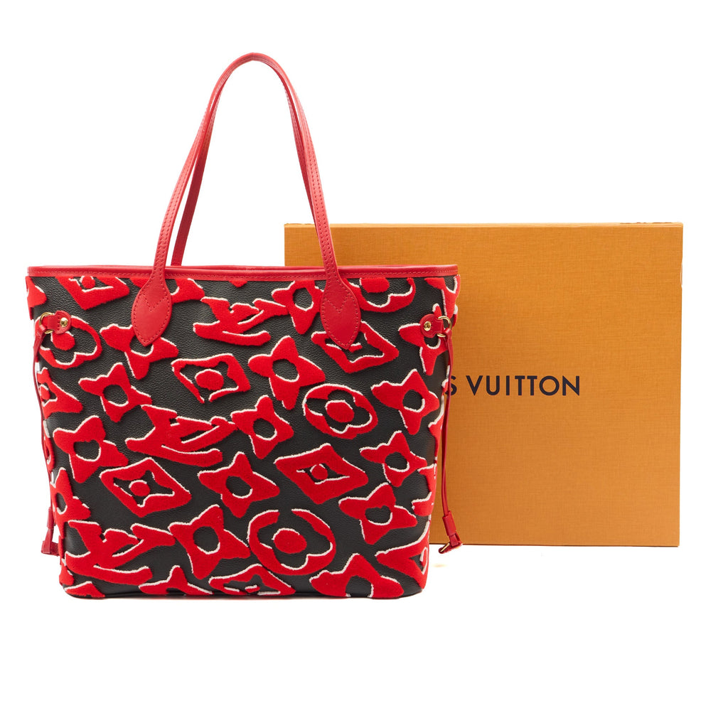 Louis Vuitton Tote Neverfull MM in Black, Leather