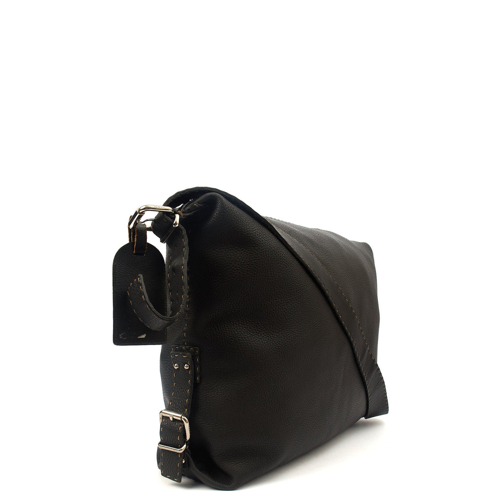 Fendi Tote Shoulder Bag in Black, Leather