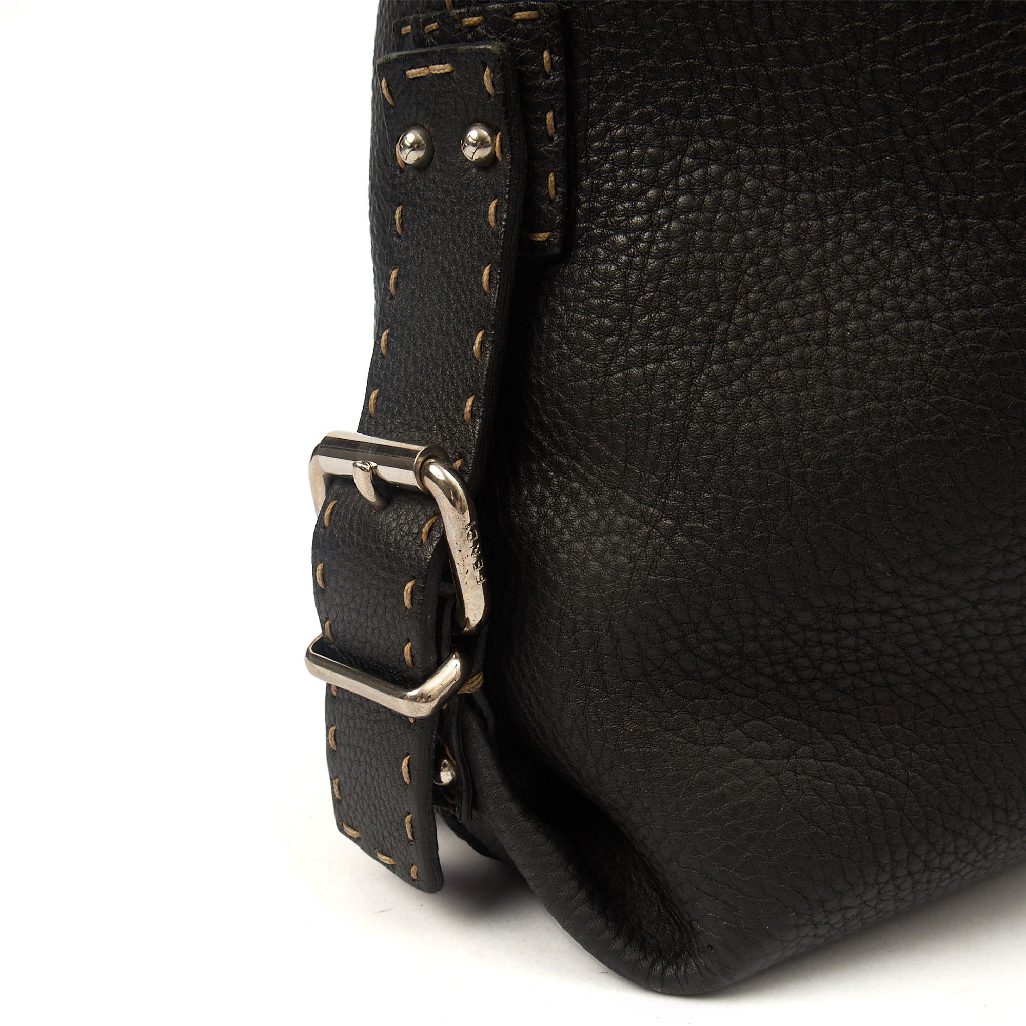 Fendi Tote Shoulder Bag in Black, Leather