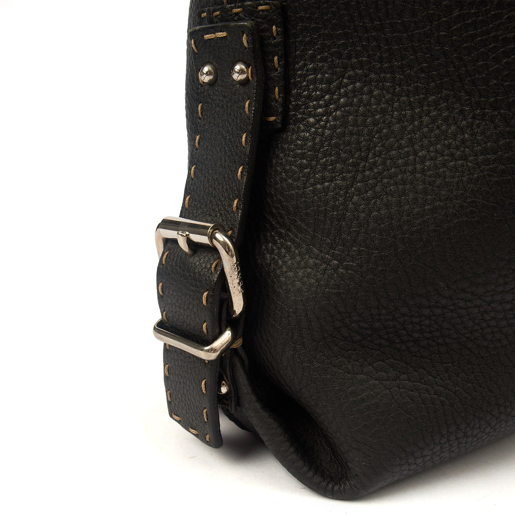 Fendi Tote Shoulder Bag in Black, Leather