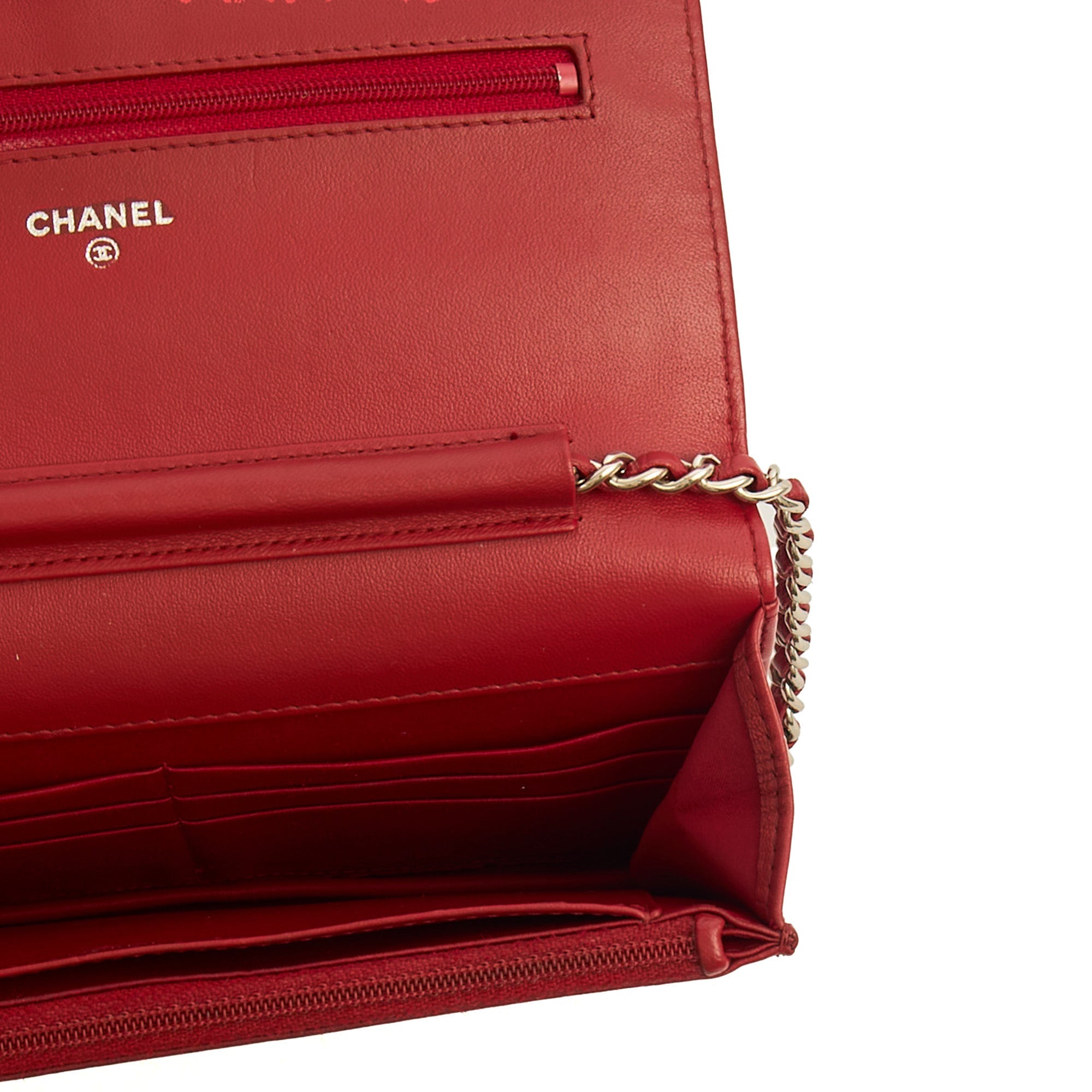 Chanel Cross Body Camellia - Wallet On Chain in Red, Lambskin Leather