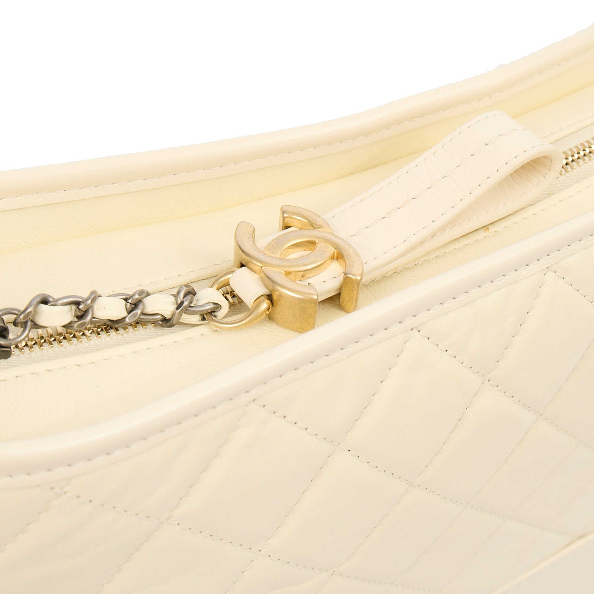 Chanel Shoulder Bag Gabrielle Hobo - Large in Cream, Leather