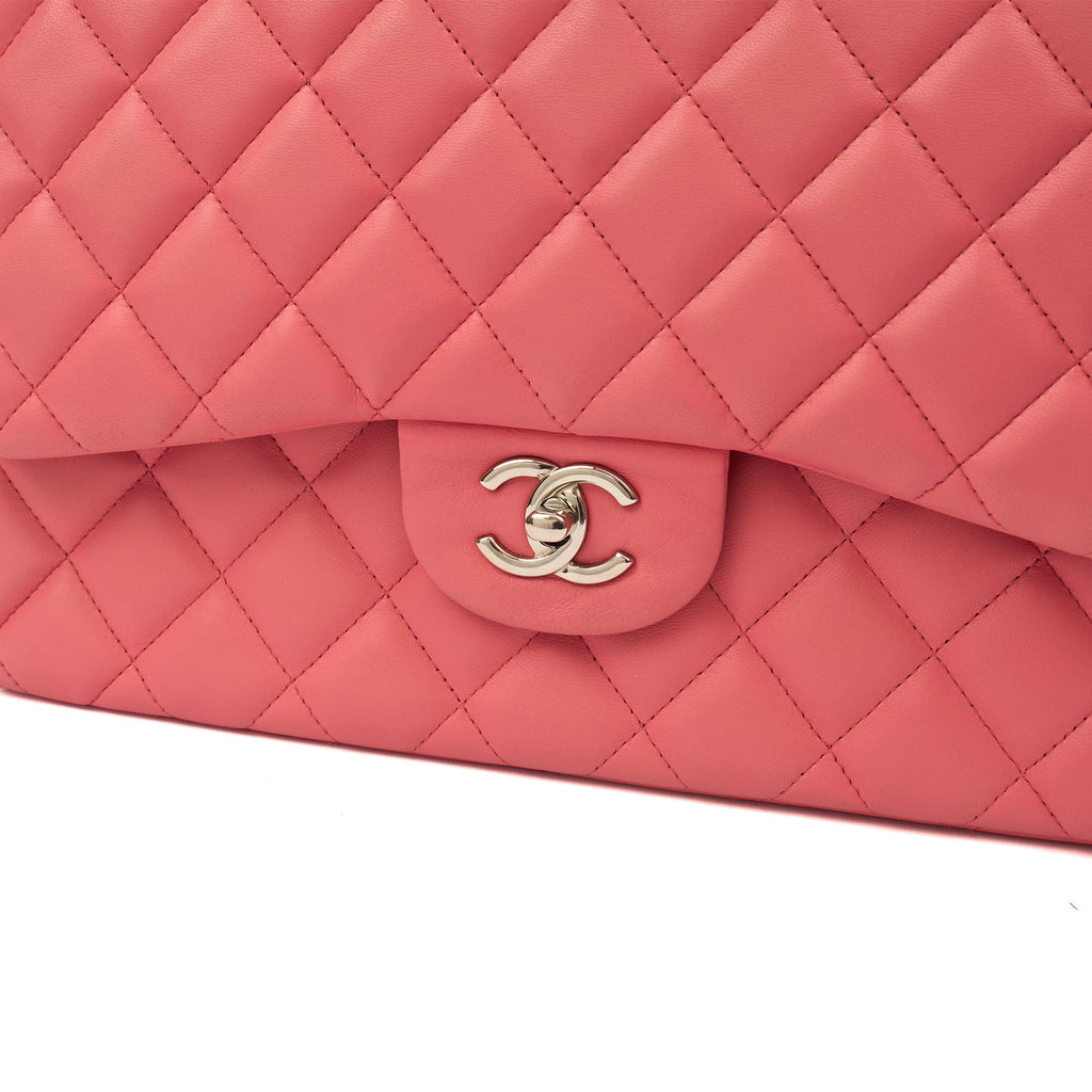 Chanel Shoulder Bag Classic Double Flap - Large in Pink, Lambskin Leather