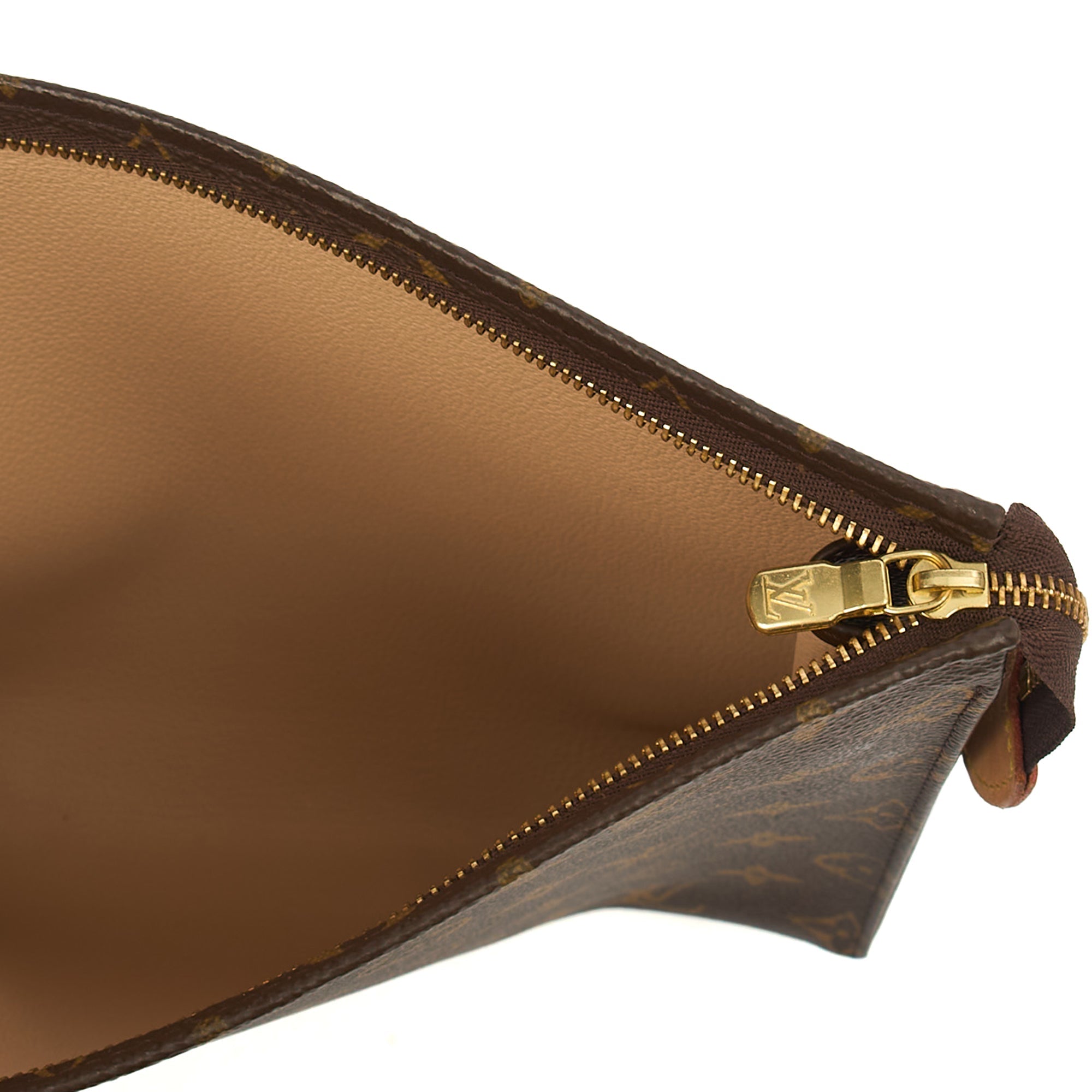 Louis Vuitton Clutch Toiletry Pouch 26  in Monogram, Canvas