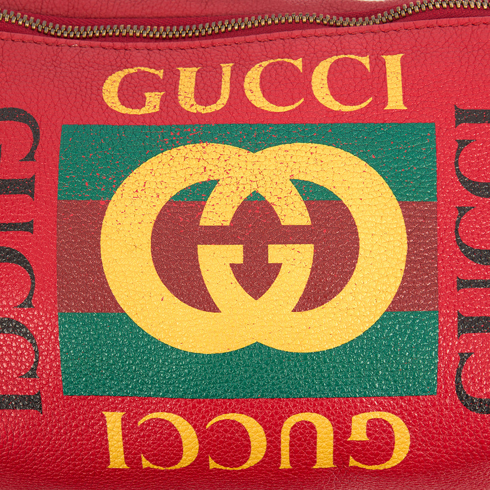 Gucci Bum Bag in Red, Leather