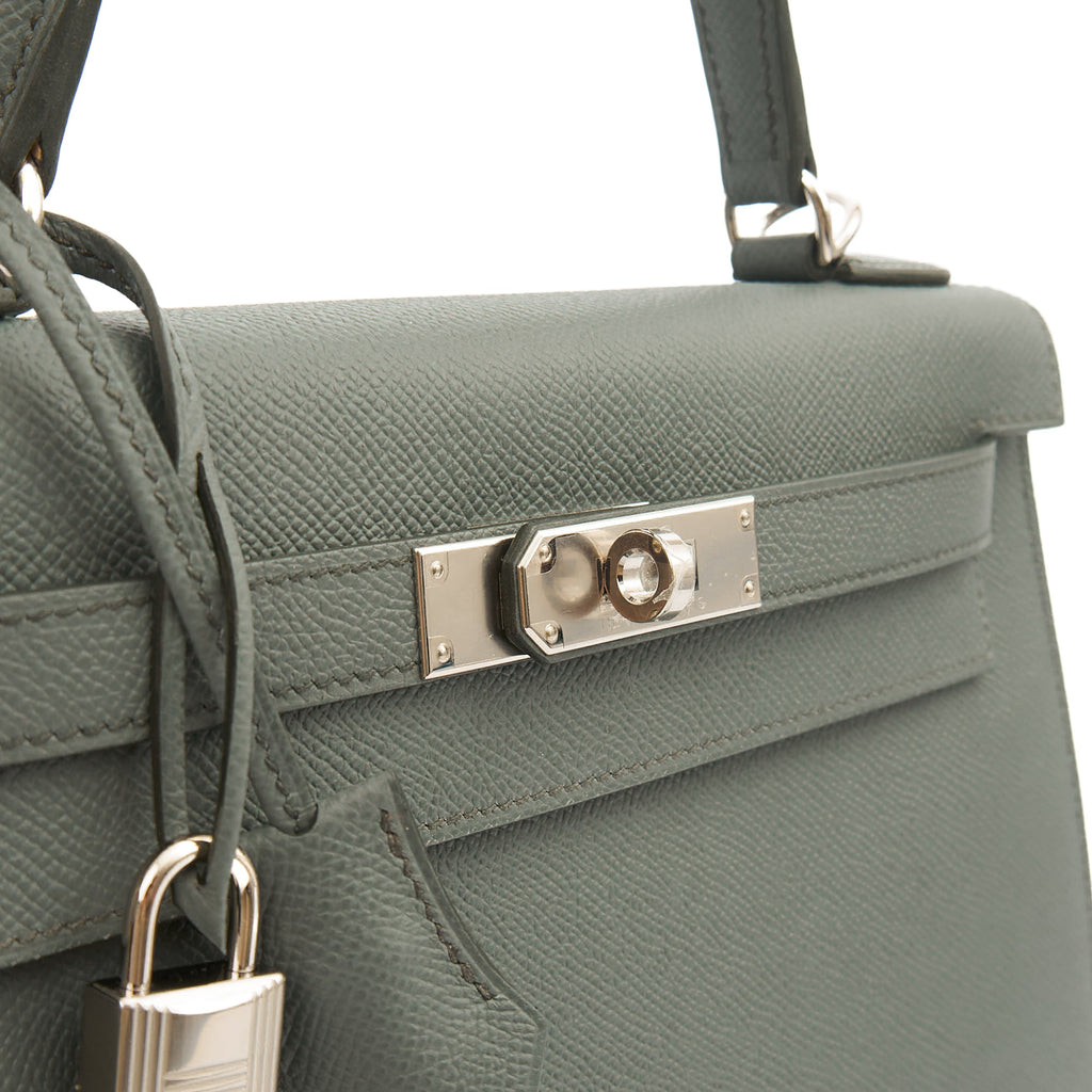 Hermes Tote Kelly 28 in Verte Amande, Epsom Leather