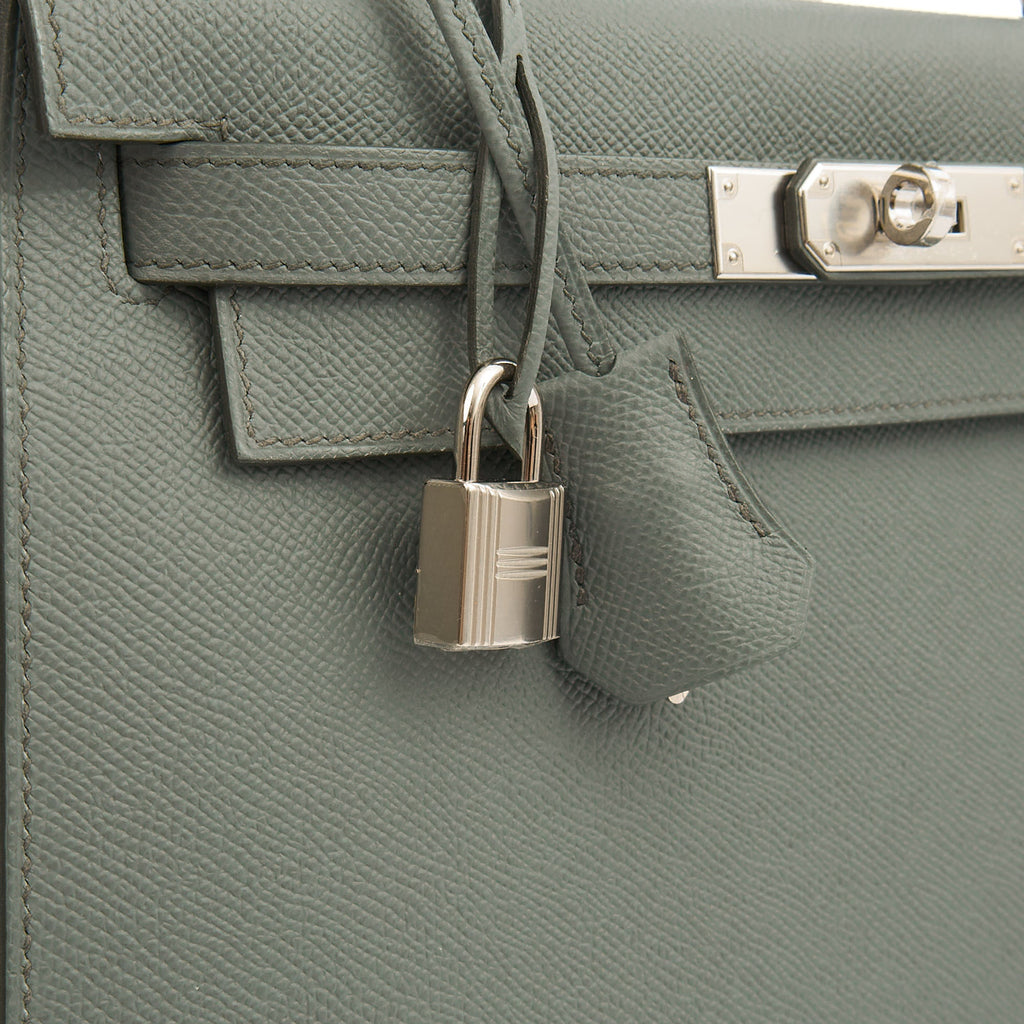 Hermes Tote Kelly 28 in Verte Amande, Epsom Leather